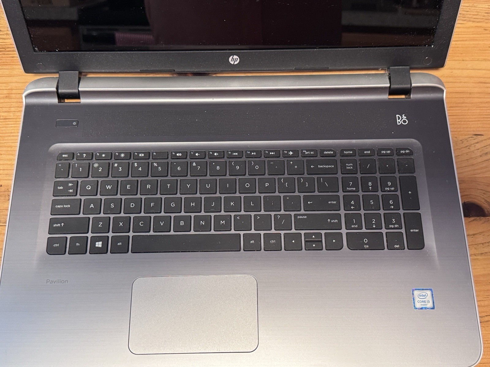 HP Pavilion 17t-g100 Core i3 17.3″ Windows 10 Laptop 1000 GB ATA HD 6GB RAM 6lb