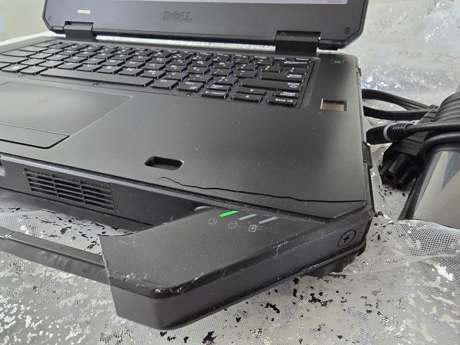Dell Latitude 5414 Rugged 14″ i5-6300U 2.4GHz 8GB 256GB SSD Win 11 Pro