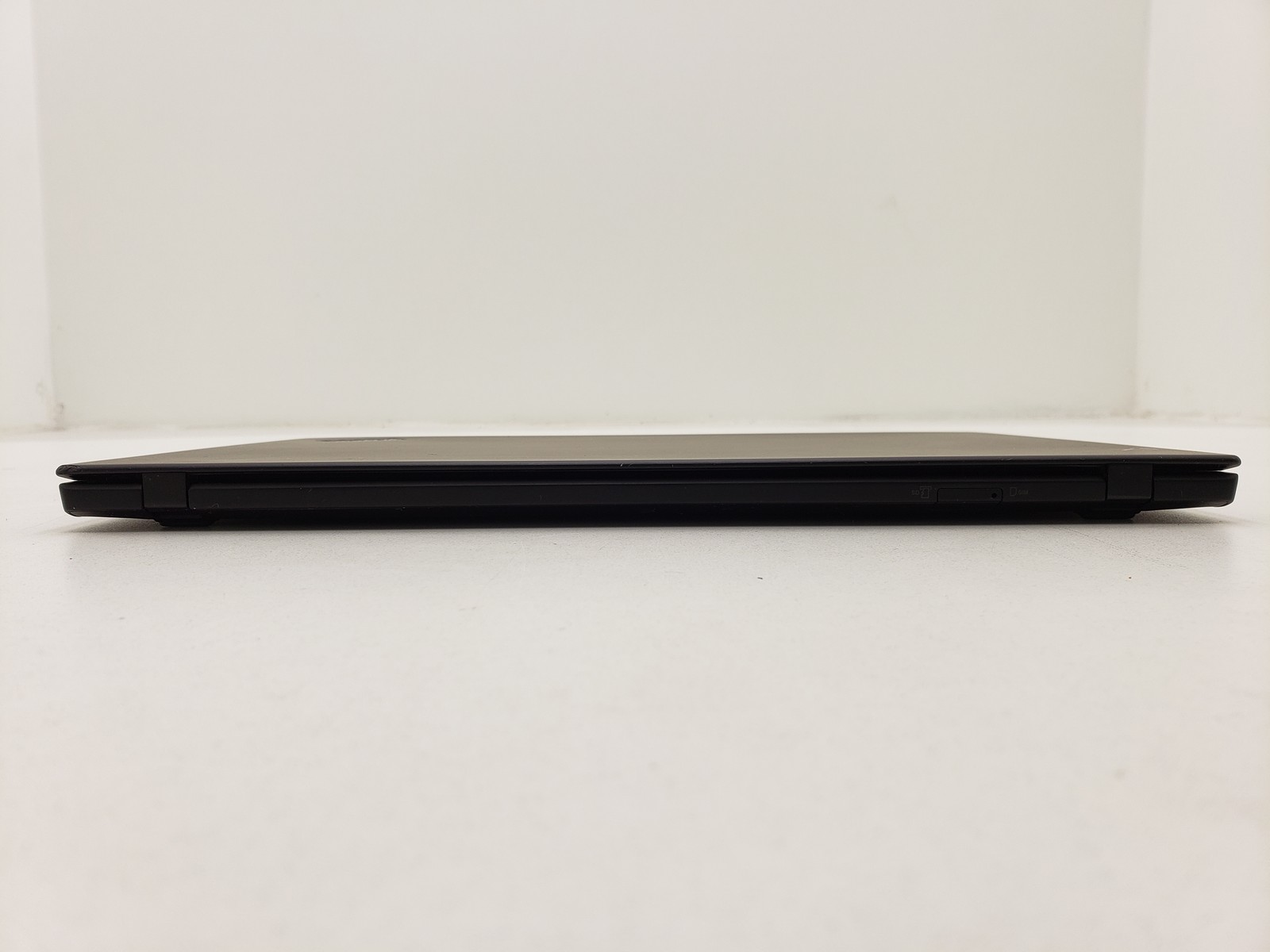 Lenovo ThinkPad X1 Carbon Gen 6th i7-8650U 16GB RAM 256GB SSD 14″ Win 11 Pro.
