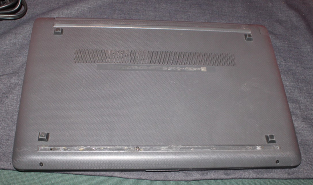 HP 255 G6 Amd A6-9225 Radeon R4 2.60GHz 15.6″ Laptop As Is No Display AO1102183