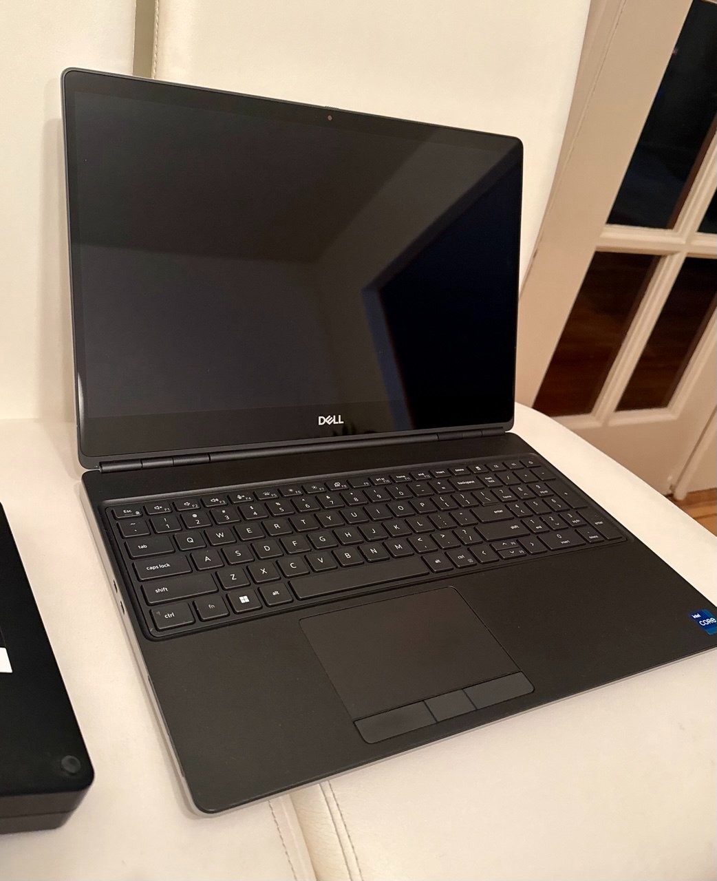 Dell Precision 7560 15.6″ FHD Touch i7-11850H | 32GB RAM | 1TB SSD NVIDIA T1200