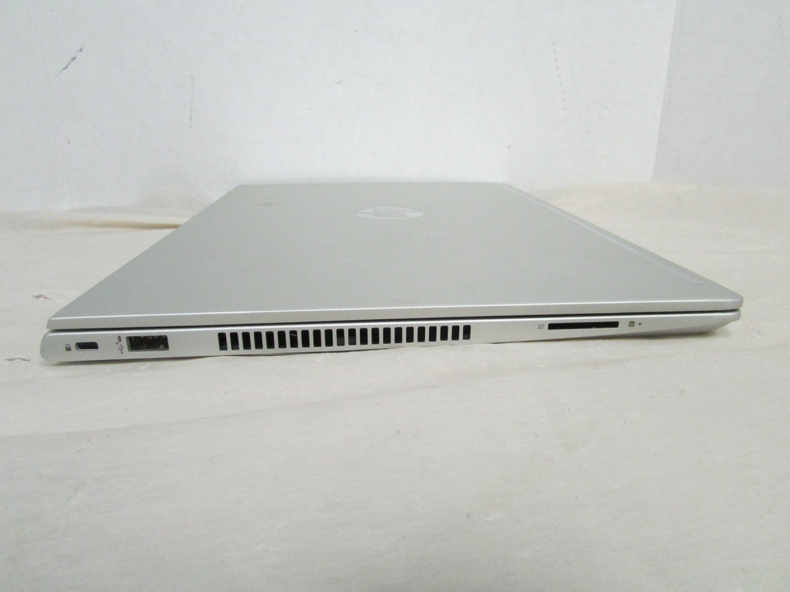 HP ProBook 440 G7 I5-10210U @ 1.6GHz NO RAM, SSD, OS WILL NOT POWER PARTS ONLY