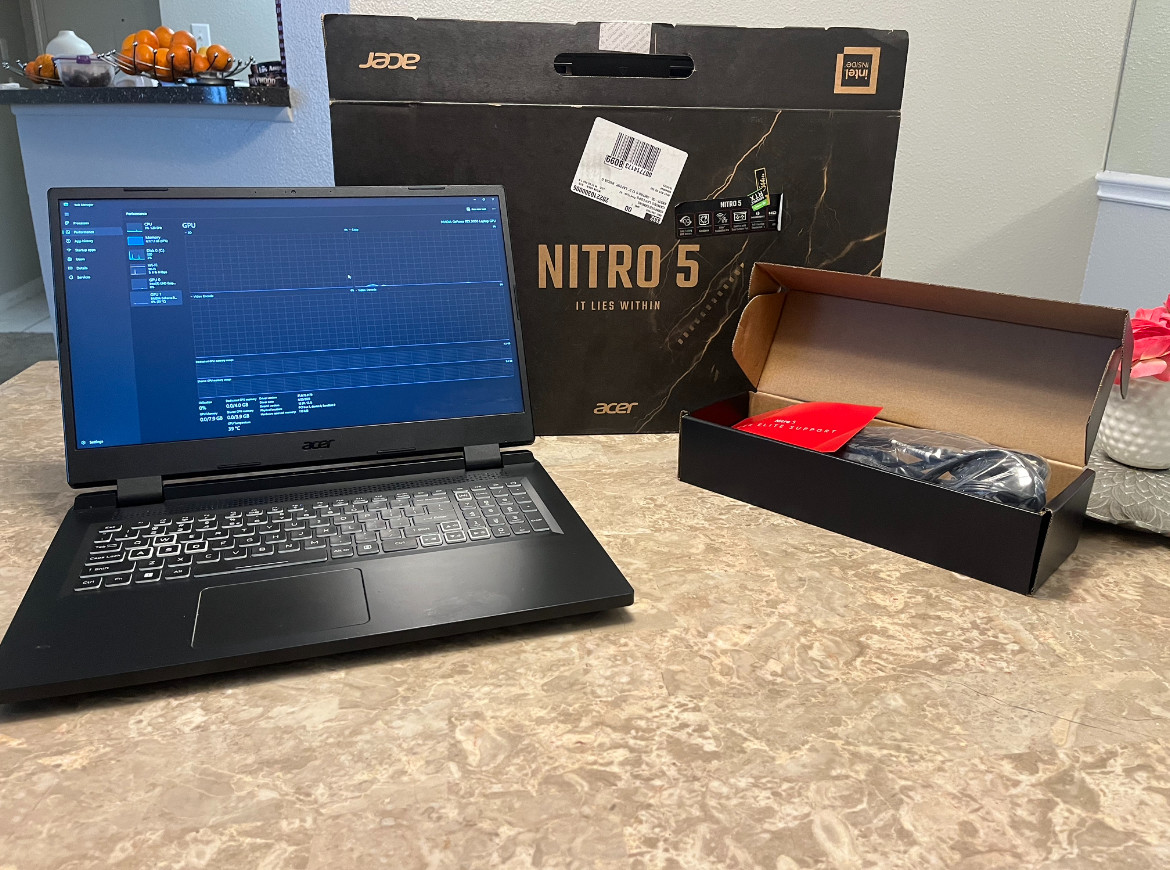 Acer Nitro 5 17.3″ 144Hz IPS RTX 3050 Intel i5-12450H 2GHz 8GB DDR4 512GB SSD