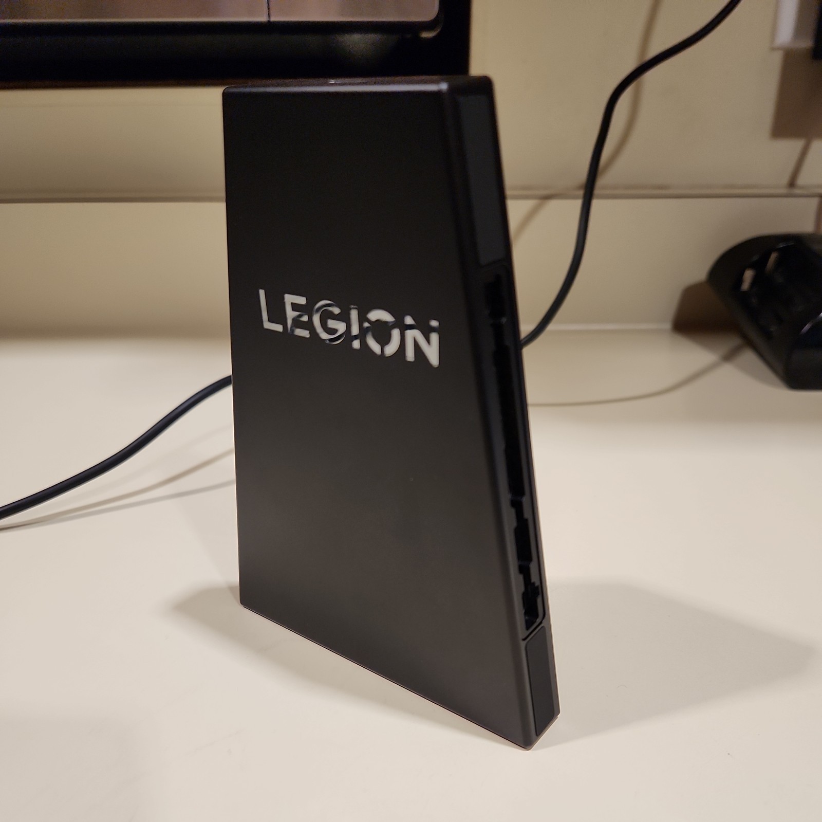 Lenovo Legion Go 8.8in Ryzen Z1 Extreme 16GB 512GB SSD + extras!!