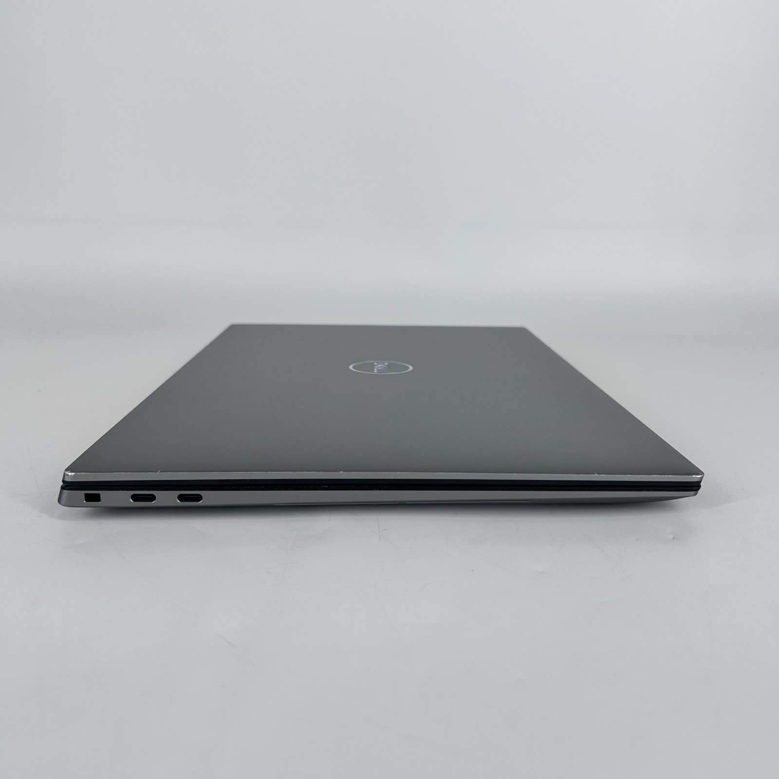 Dell Precision 5570 15.6 FHD+ 2.5 GHz i9-12900H 8GB 512GB SSD RTX A2000 Good