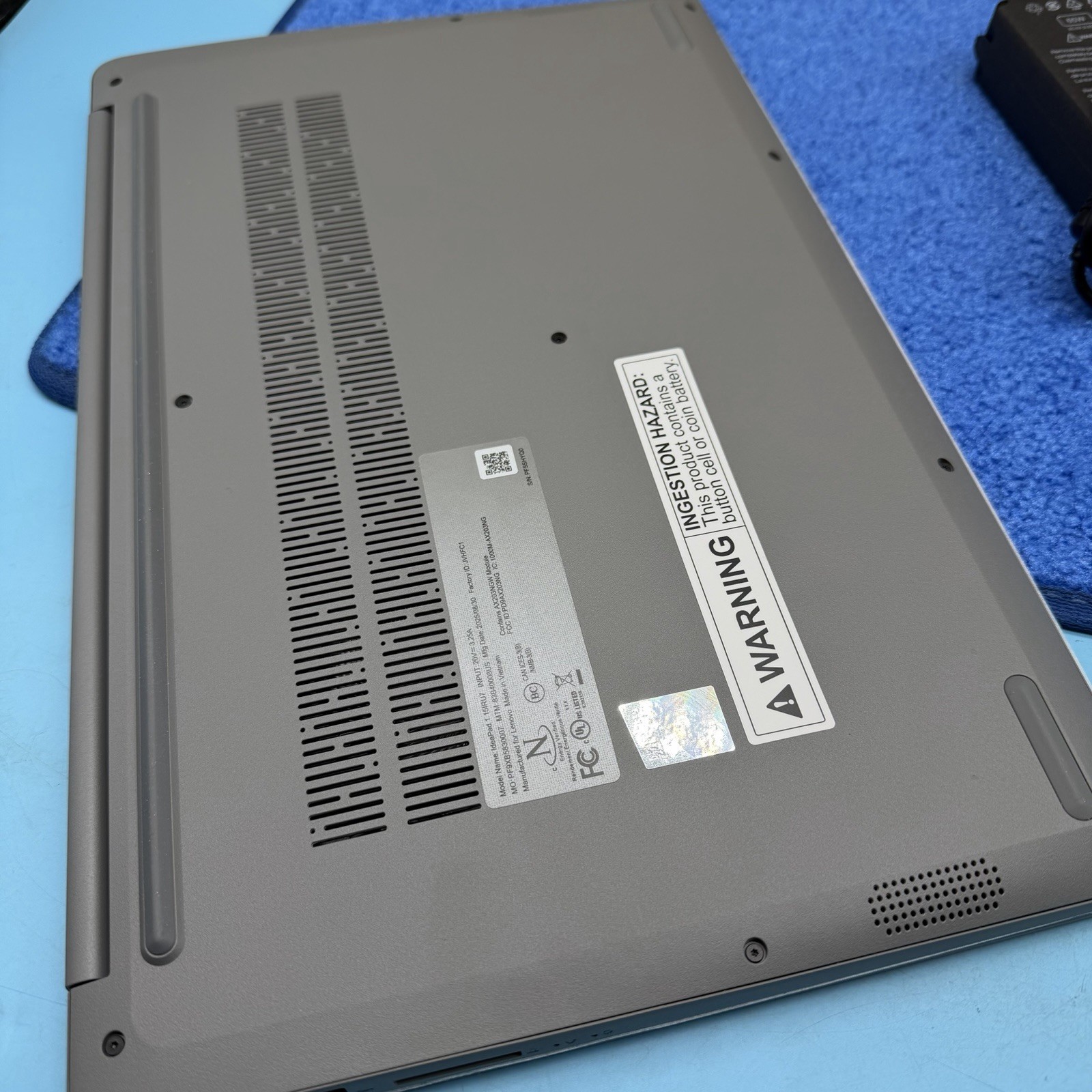 Lenovo IdeaPad 15IRU7 15.6″ FHD Laptop Intel Core i5-1335U 16GB RAM 256GB SSD