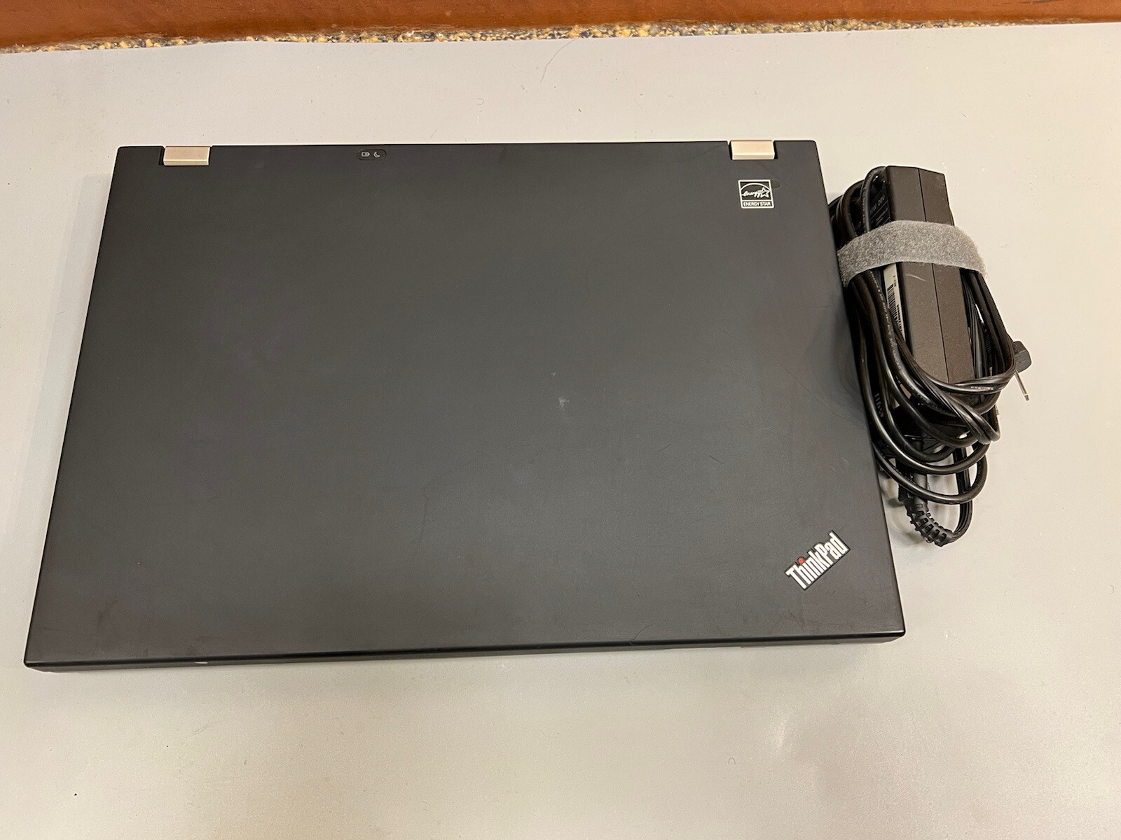Lenovo thinkpad T410 Core i5 M 520 2.40GHz 4GB RAM 320GB HDD WEBCAM