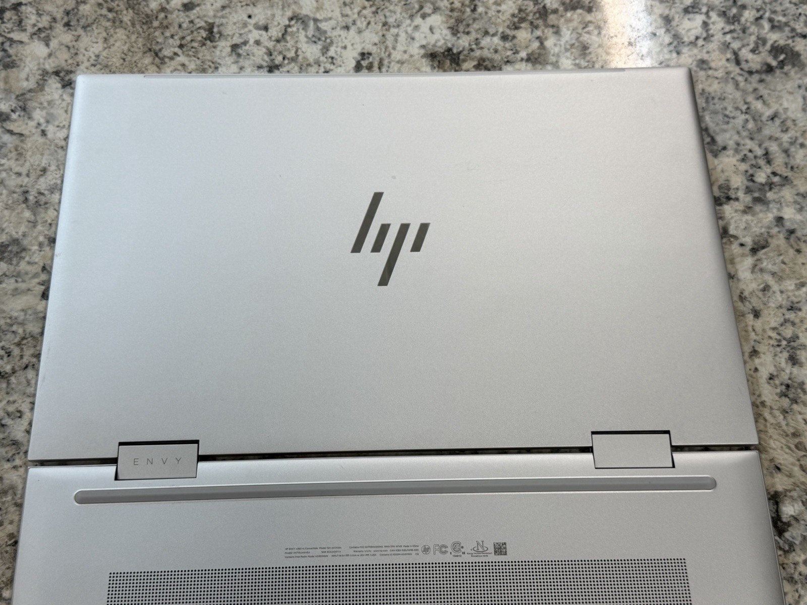 HP Envy x360 2-in-1 15.6” FHD TouchScreen Intel i5-1155G7 20GB RAM 256GB SSD