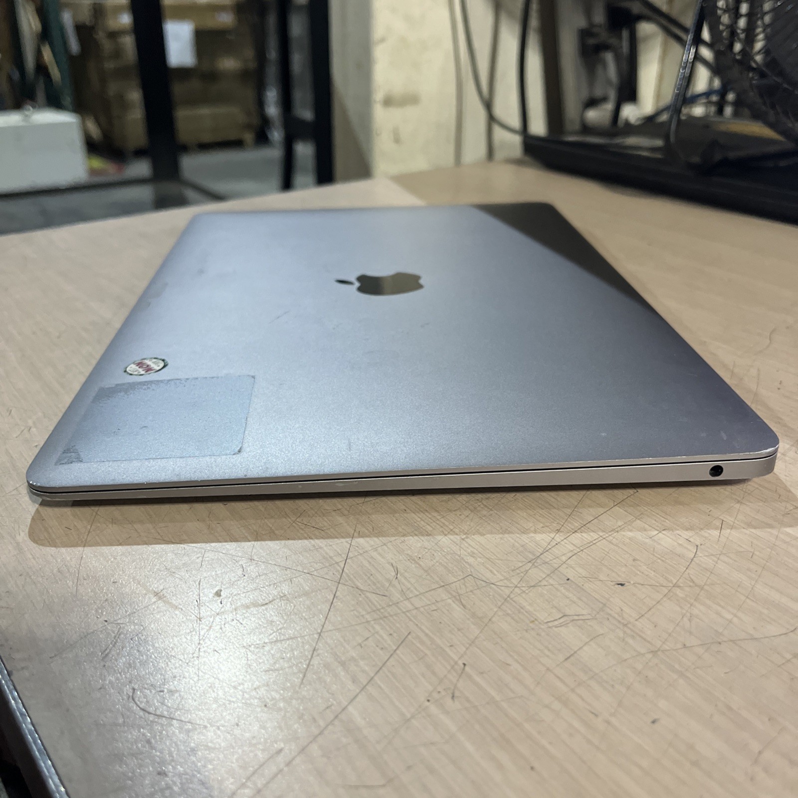 APPLE MACBOOK AIR 13″ SCISSOR, 2020 CORE I3-1000NG4 1.1GHZ 8GB RAM 256SSD