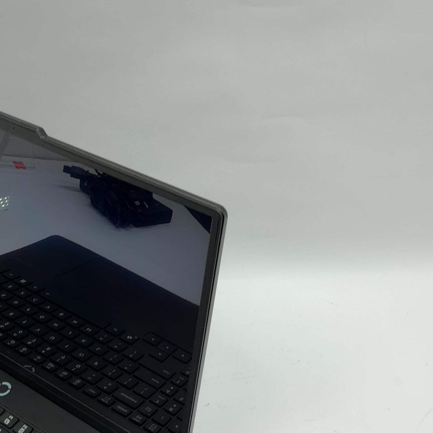 Lenovo Legion 5 Pro 16IAX10 16″ Core Ultra 9 275HX 32GB RAM 1TB SSD RTX 5070