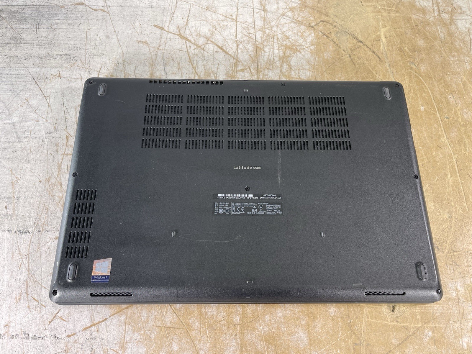 DELL LATITUDE 5580 I5-6440HQ @ 2.60GHz, 8GB RAM, NO HDD/OS