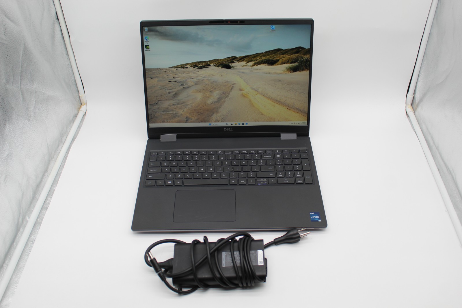 Dell Precision 7670 | i7-12850HX | RTX A2000 8GB | 64GB RAM | 512GB SSD
