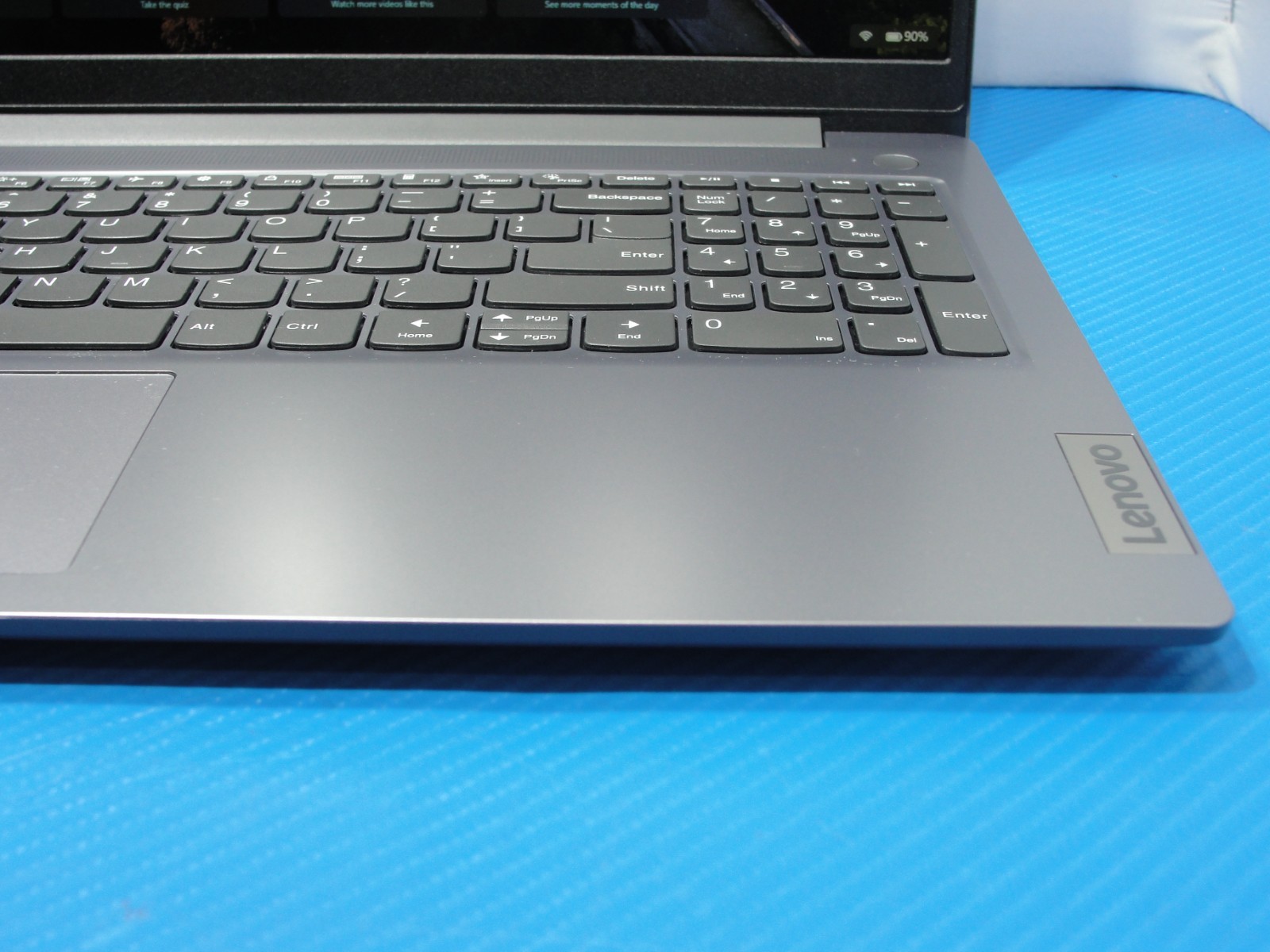 Lenovo IdeaPad Slim 3 15IAN8 15.6”FHD i3-N305 1.8GHz 8GB 128GB TP Win11Home+PA