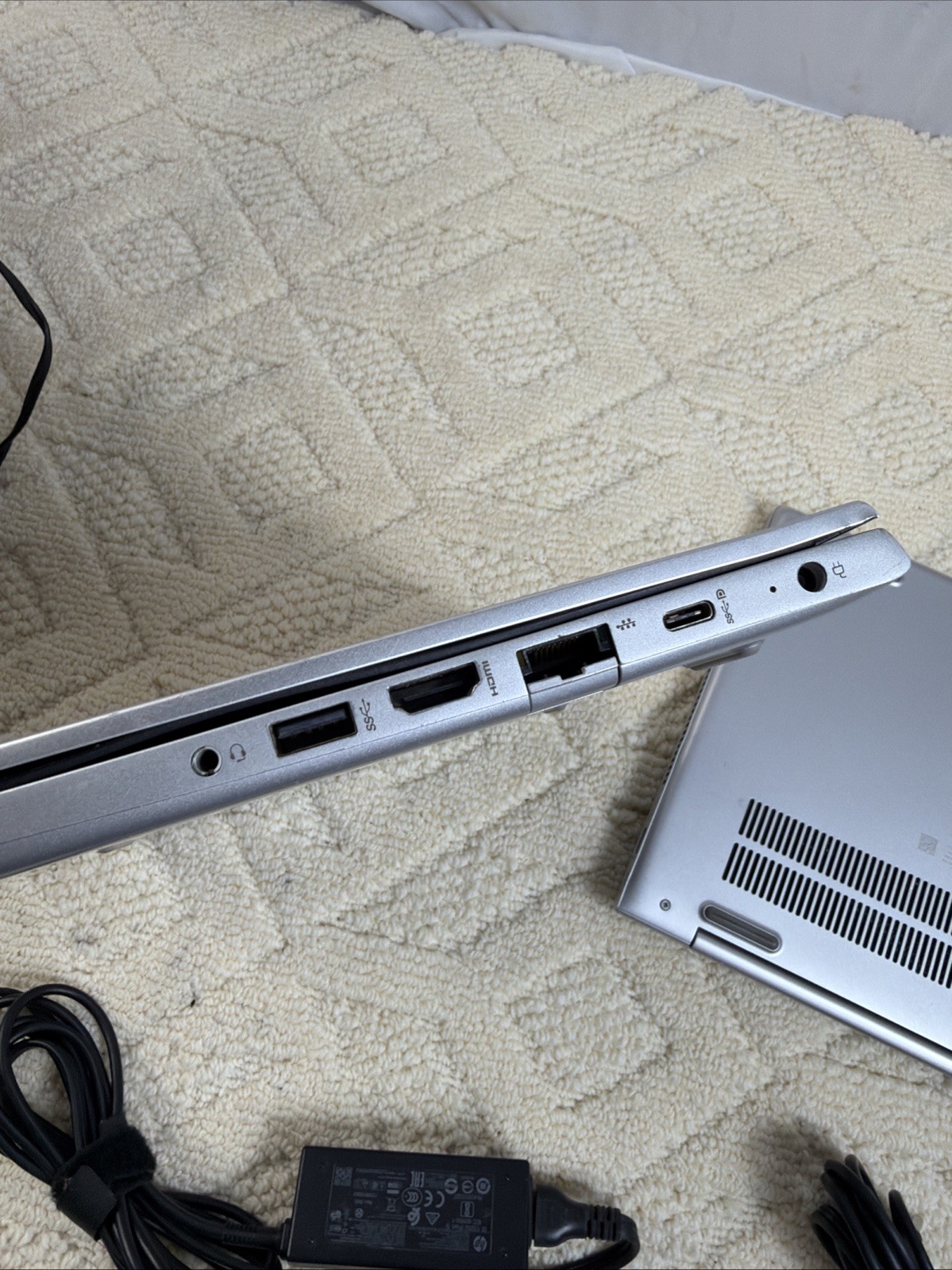 Lot Of 2 HP ProBook 430 G6 Core i5 No HDD 4 And 8 Gb Ram.
