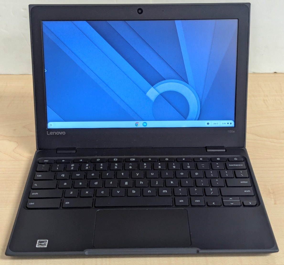 Lenovo 11.6″ Chromebook 100e 81ER Celeron N3350 1.10GHz 4GB RAM 32GB w/Charger