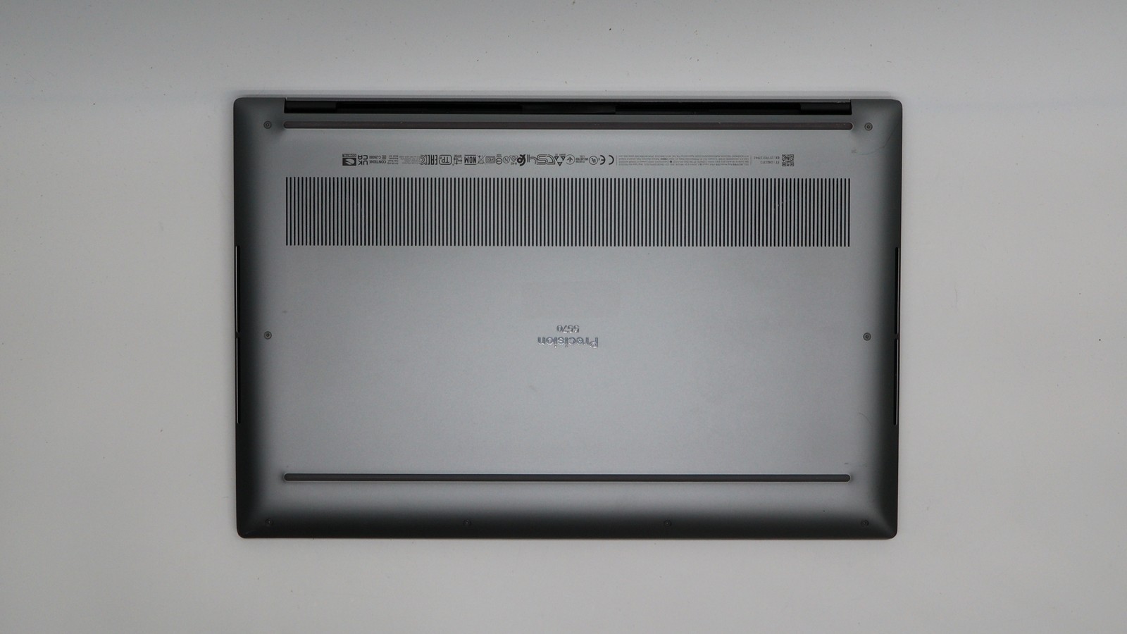 Dell Precision 5570 15″ i7-12800h 32GB 1TB – Very Good