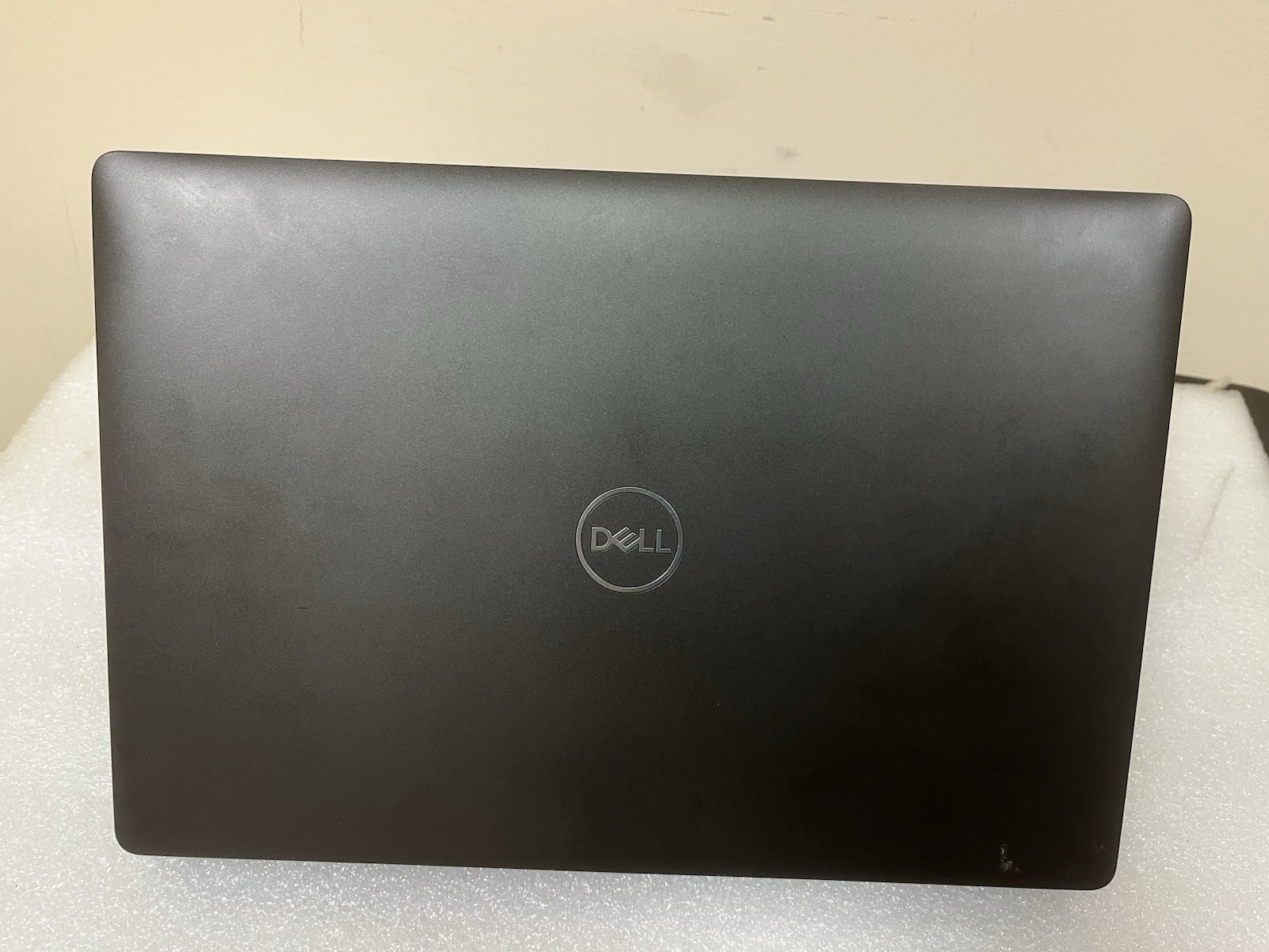 Dell Latitude 5300 13.3″ FHD Touch Intel i7-8665U 1x 8GB RAM 512GB SSD Win 11