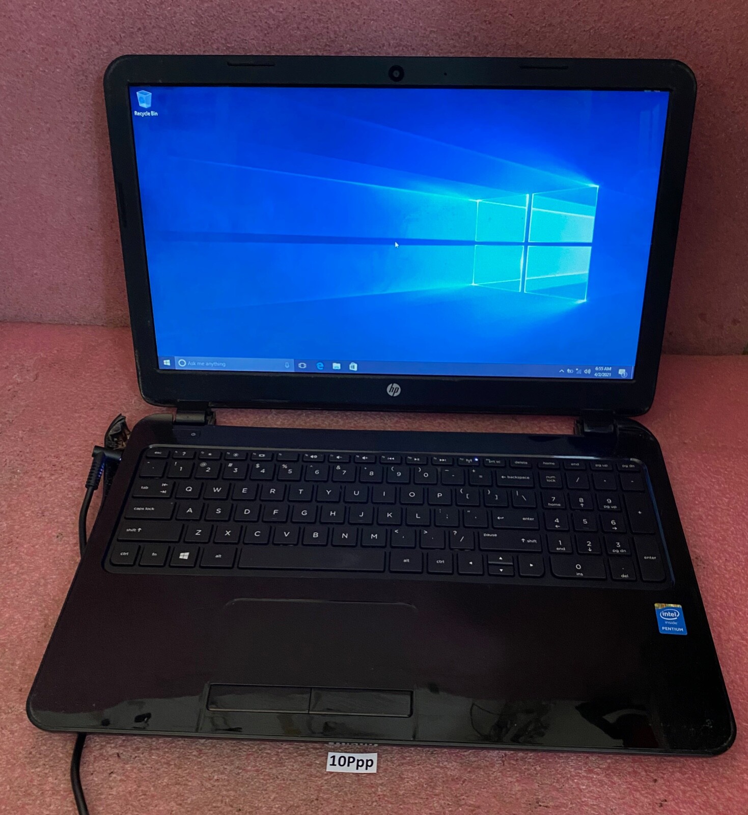 HP 15 Notebook PC_Intel Pentium N3540 @ 2.16 GHz_4GB RAM_500GB HDD_PLEASE READ!!