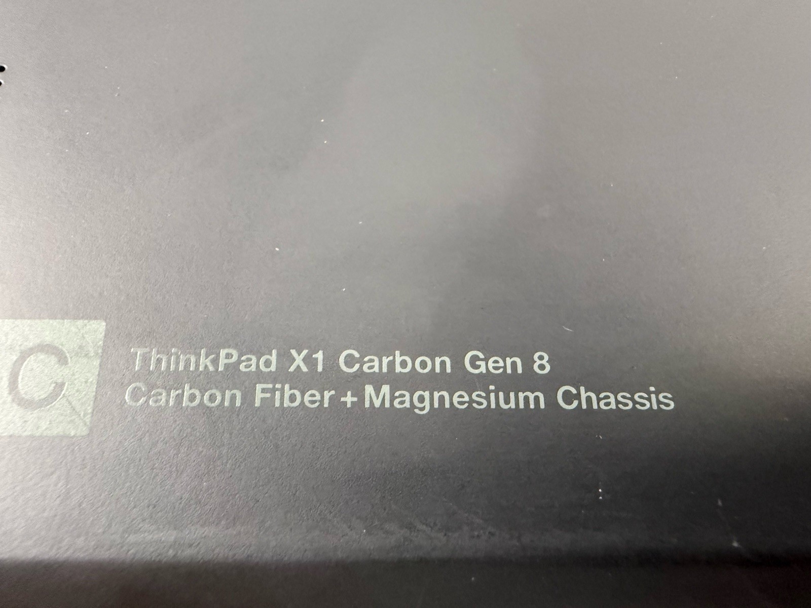 Lenovo ThinkPad X1 Carbon Gen 8 14″ i7-10610U 1.8Ghz 16GB RAM 512GB SSD WIN 11
