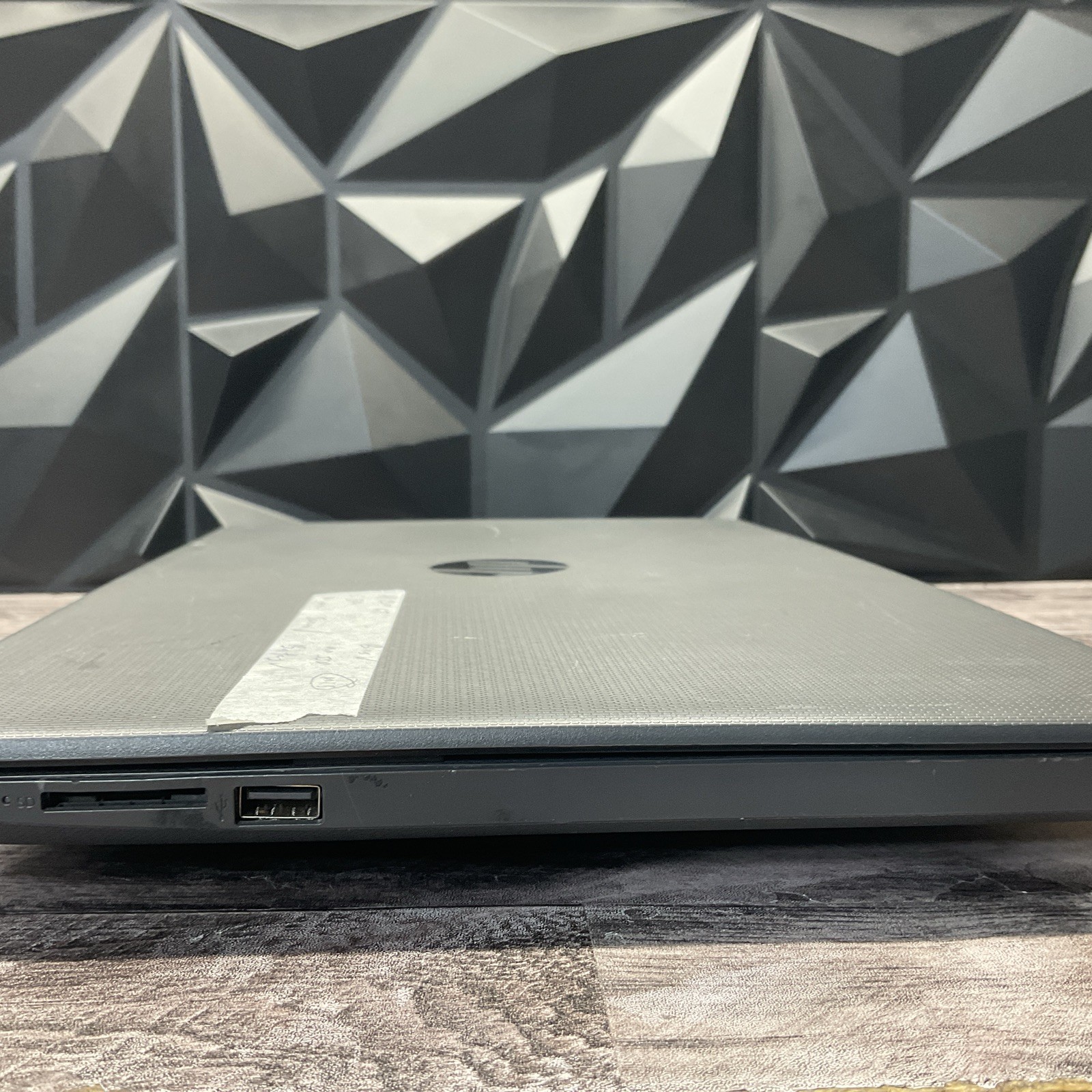 HP 250 G7 / i5 8th Gen / BIOS Unlocked / No RAM / No SSD / M15
