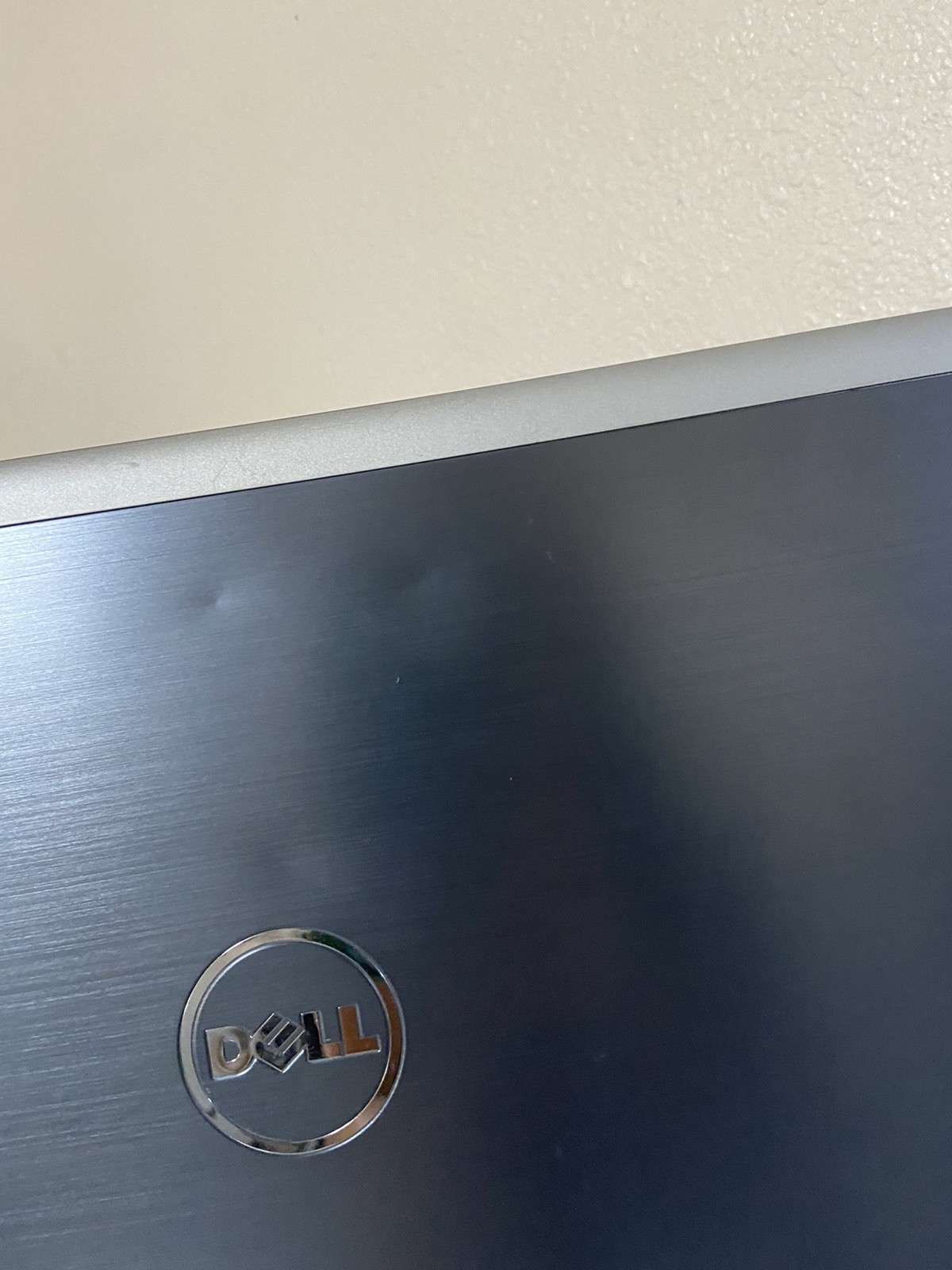 Dell Inspiron 15R 5521 Laptop i7-3537U 2.0Ghz 15.6″, 8GB, BAD BATTERY/SCREEN!