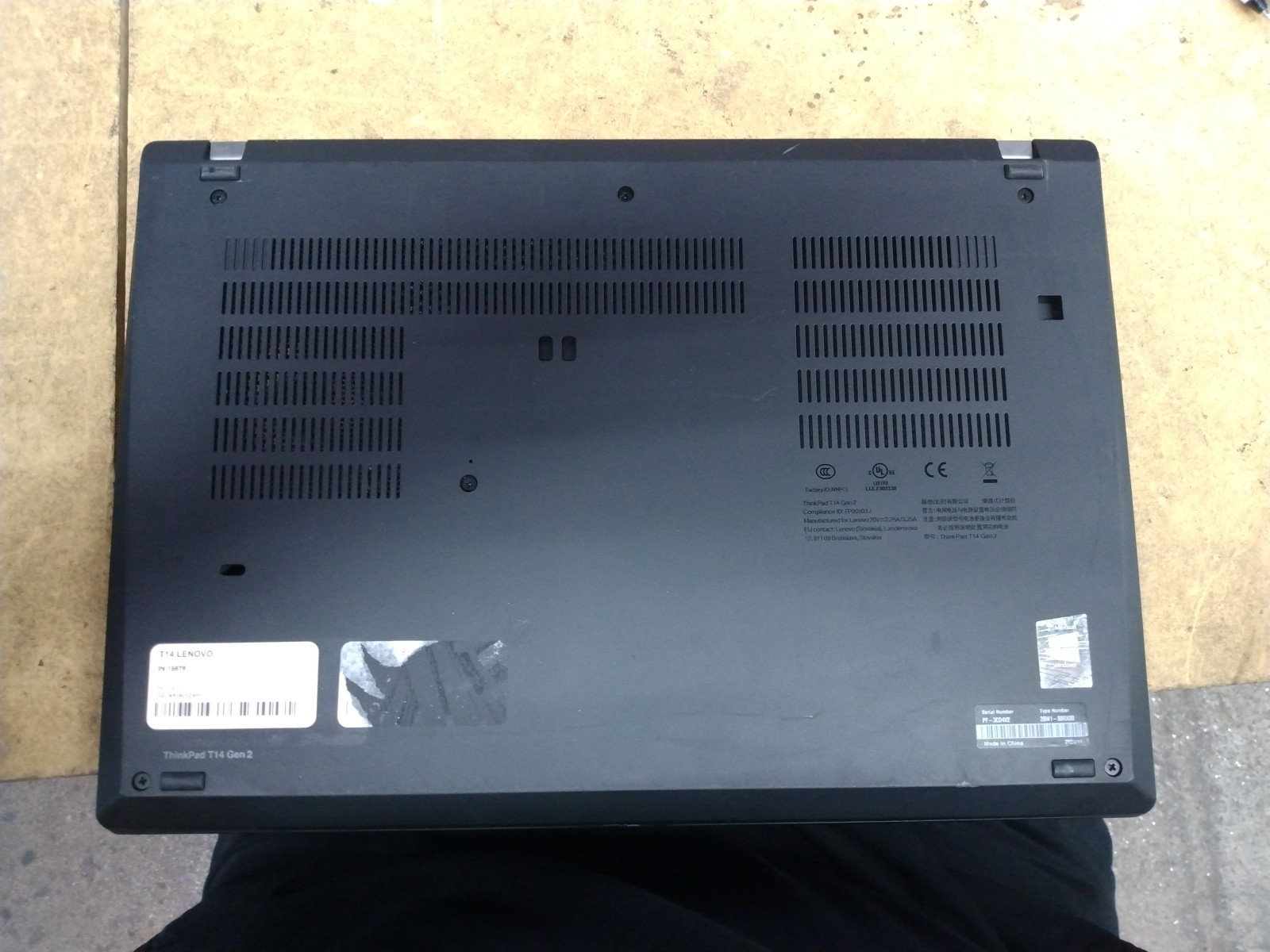 Lenovo ThinkPad T14 Gen 2 14″, FHD 16 GB i5-1145G7, NO SDD/OS