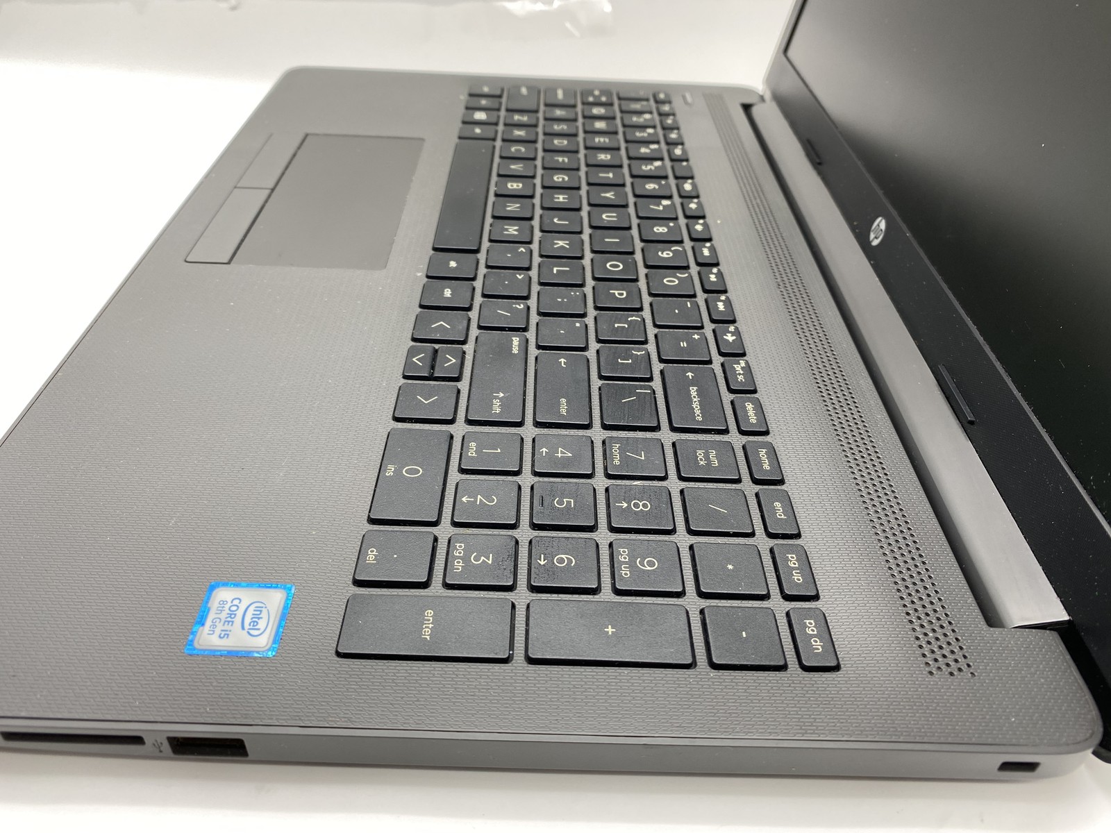 HP Notebook 250 G7 Laptop Intel Core i5 8265U No Ram – No HDD
