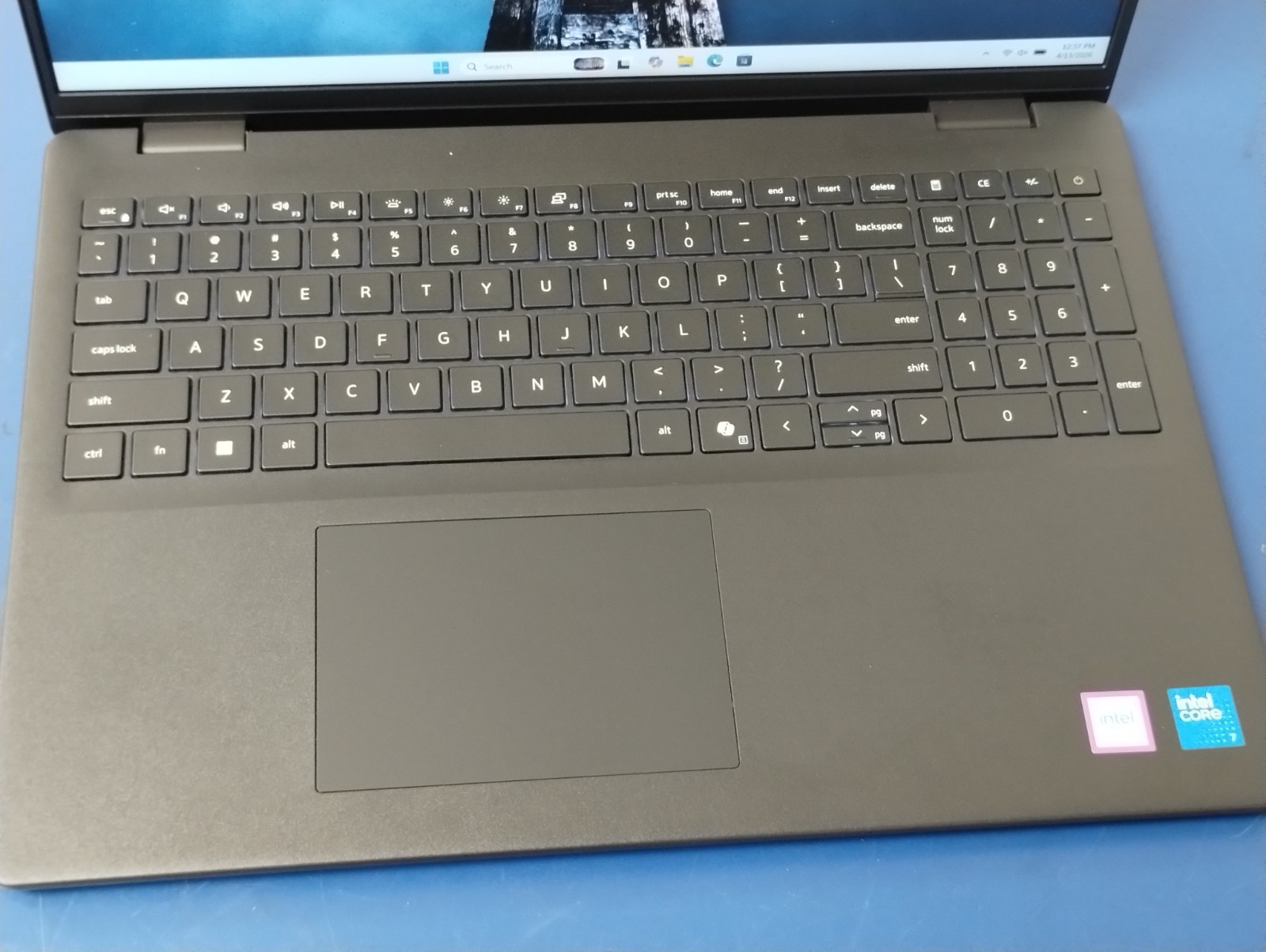 DELL 16 DC16250 MRYT3, Intel Core 7 150U, 1.80 GHz, 16 GB RAM, 1 TB NVMe SSD