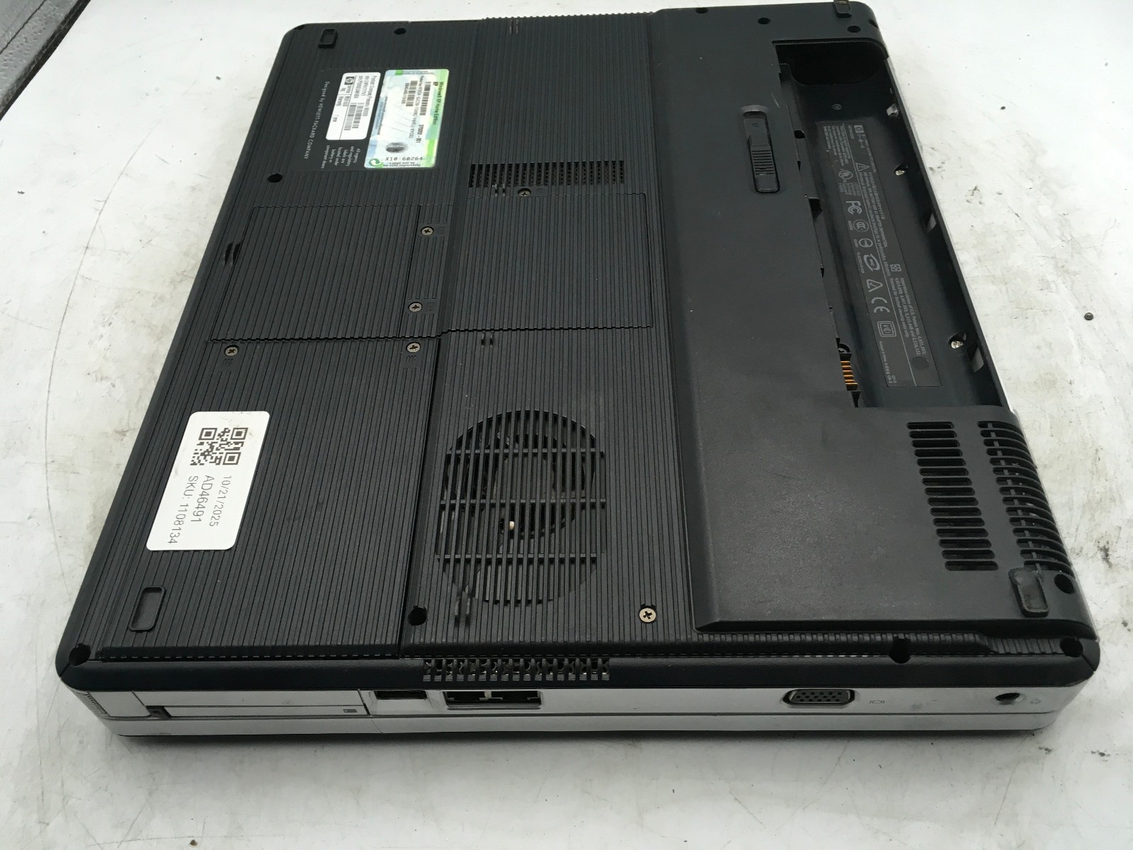 COMPAQ PRESARIO M2000 – BOOTS TO BIOS – INTEL CELERON – 256MB RAM – READ DESC-BB