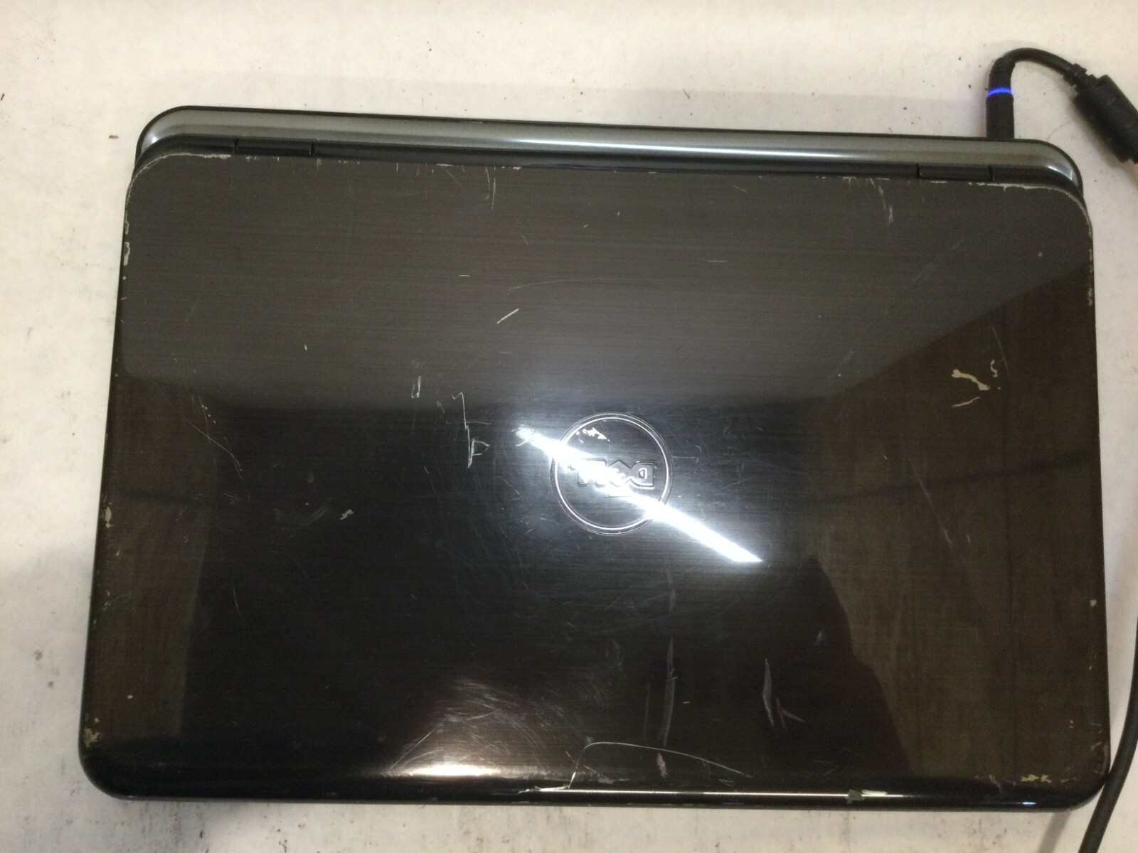 Dell Inspiron N5010 15.6” / Intel Core i3 M370 @ 2.40GHz / (MISSING PARTS!) -MR