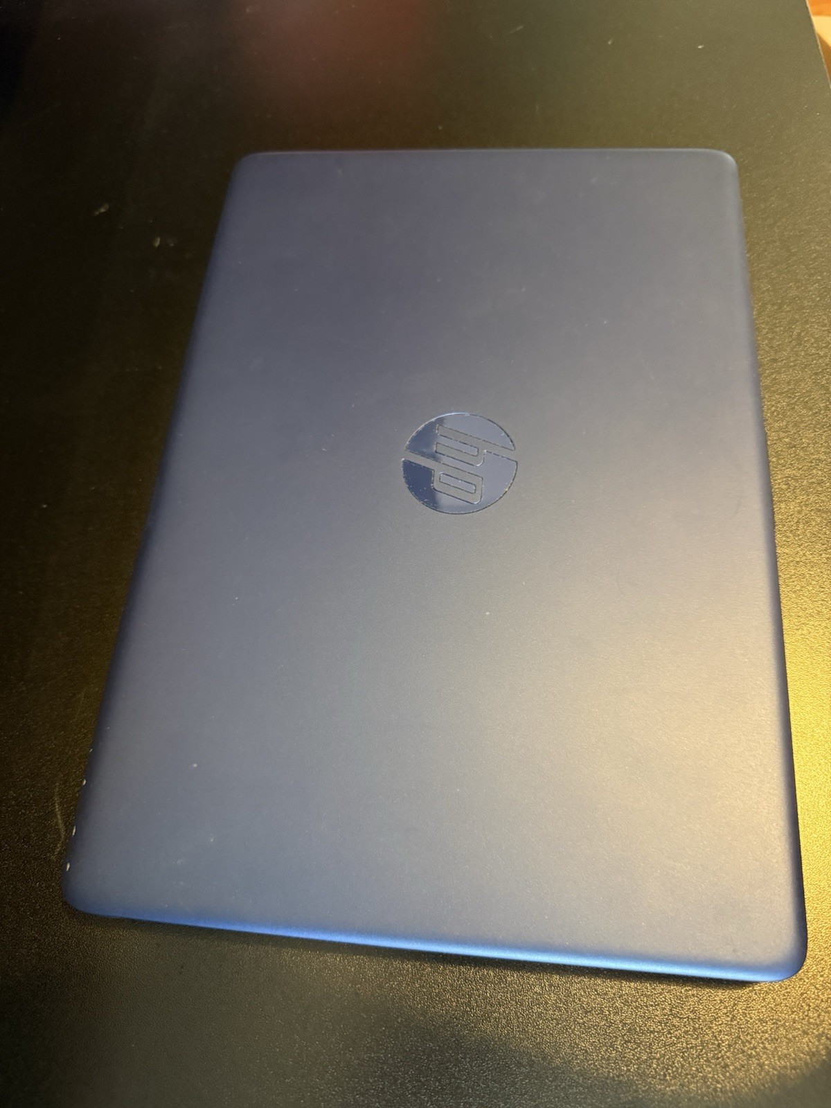 HP Stream 14-CF2111WM 14″ Celeron N4120 1.1GHz 4GB RAM 64GB SSD Blue