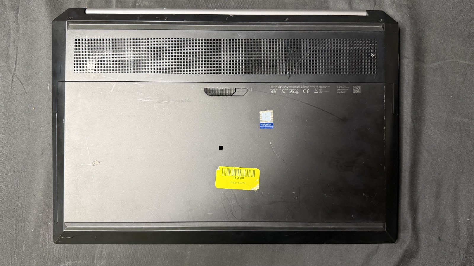 HP ZBook 17 G6 i7-9850H 2.6GHz 256GB SSD, 1TB HDD, 32GB RAM W10 NVIDIA RTX 4000