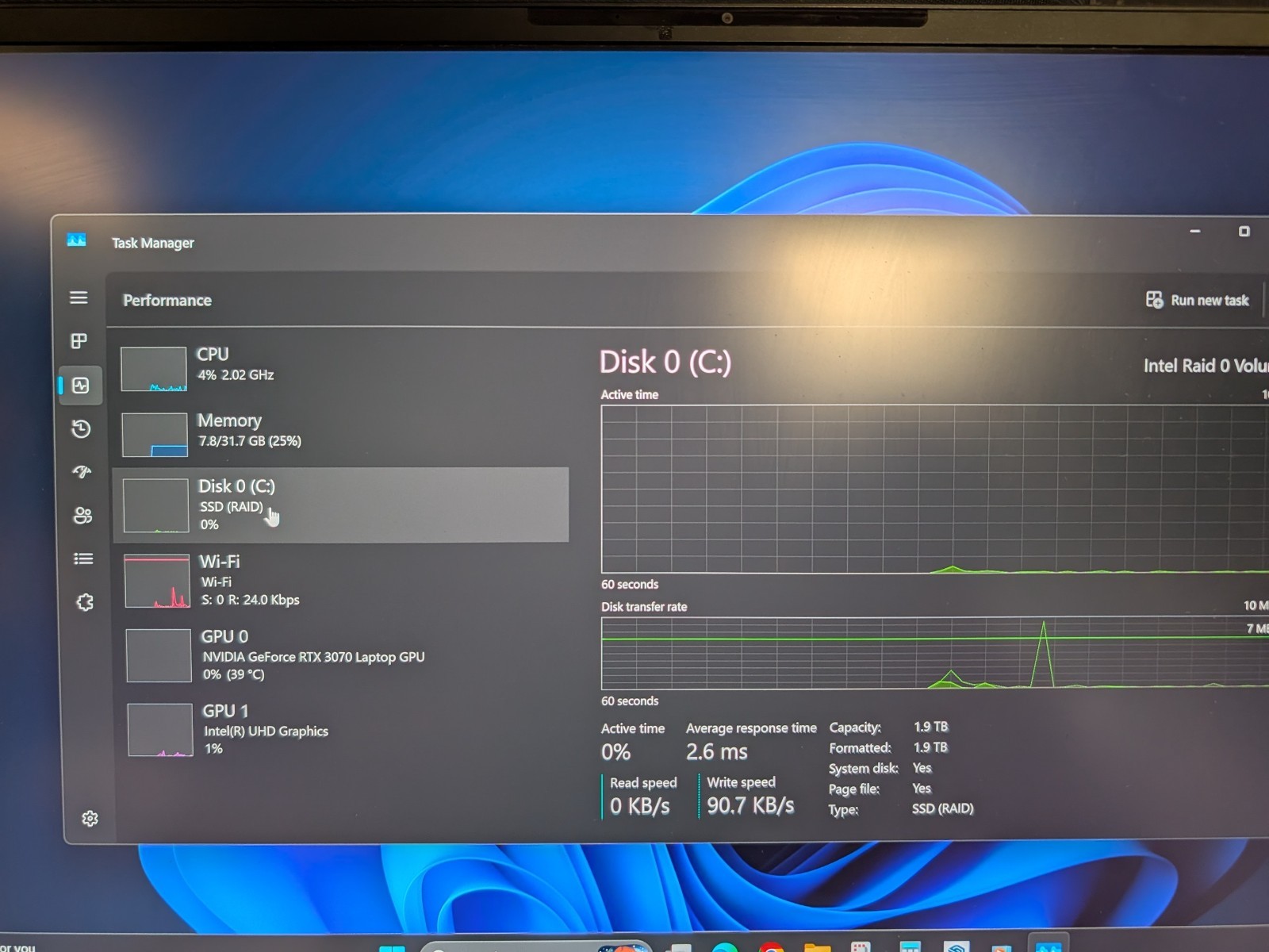 Alienware x17 R1 – i7-11800H – 32GB RAM – RTX 3070 – 2TB SSD