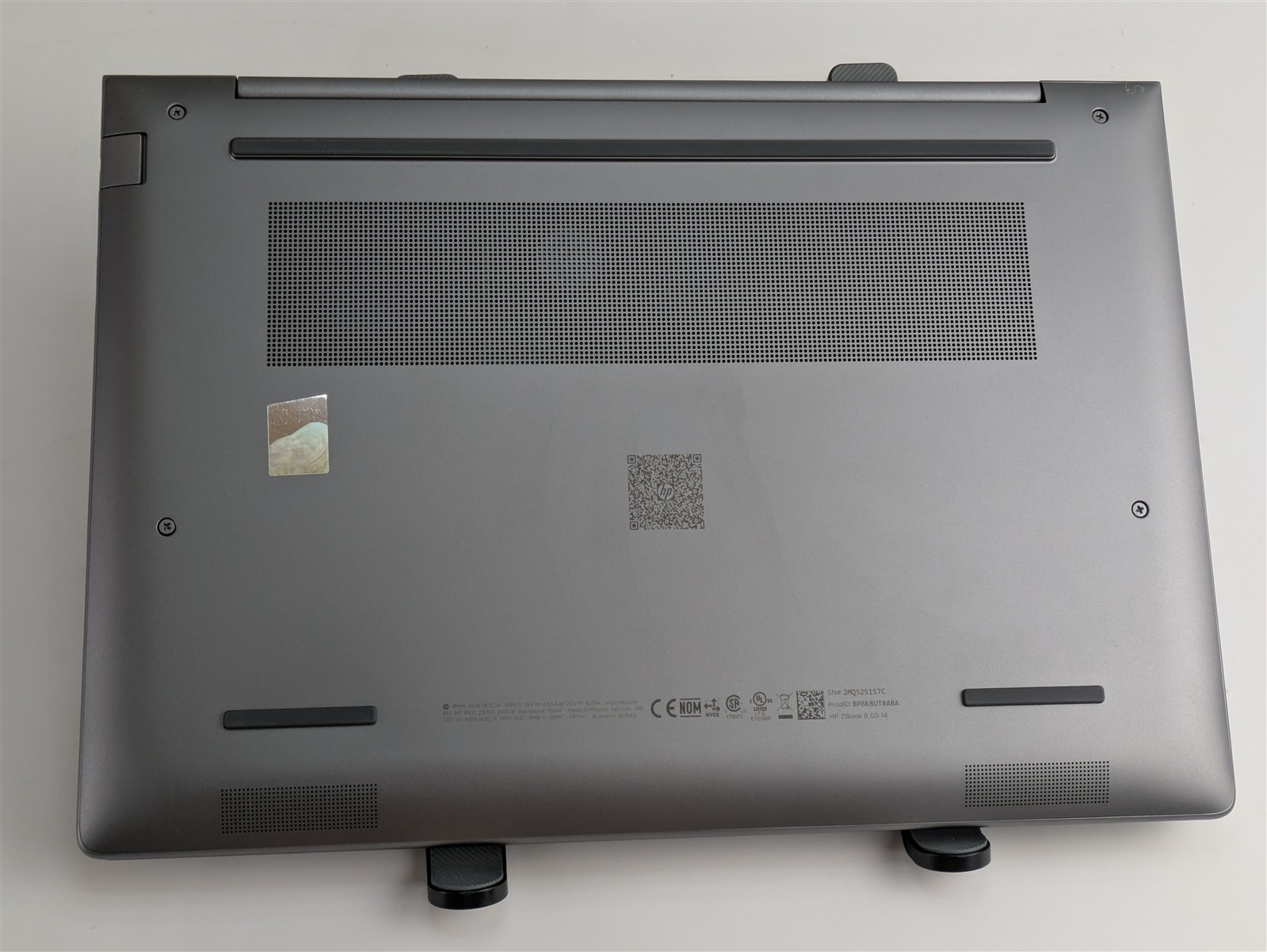 HP ZBook 8 G1i 14″ Intel Ultra 7 265U 16GB RAM 512GB SSD WUXGA W11P (26988)