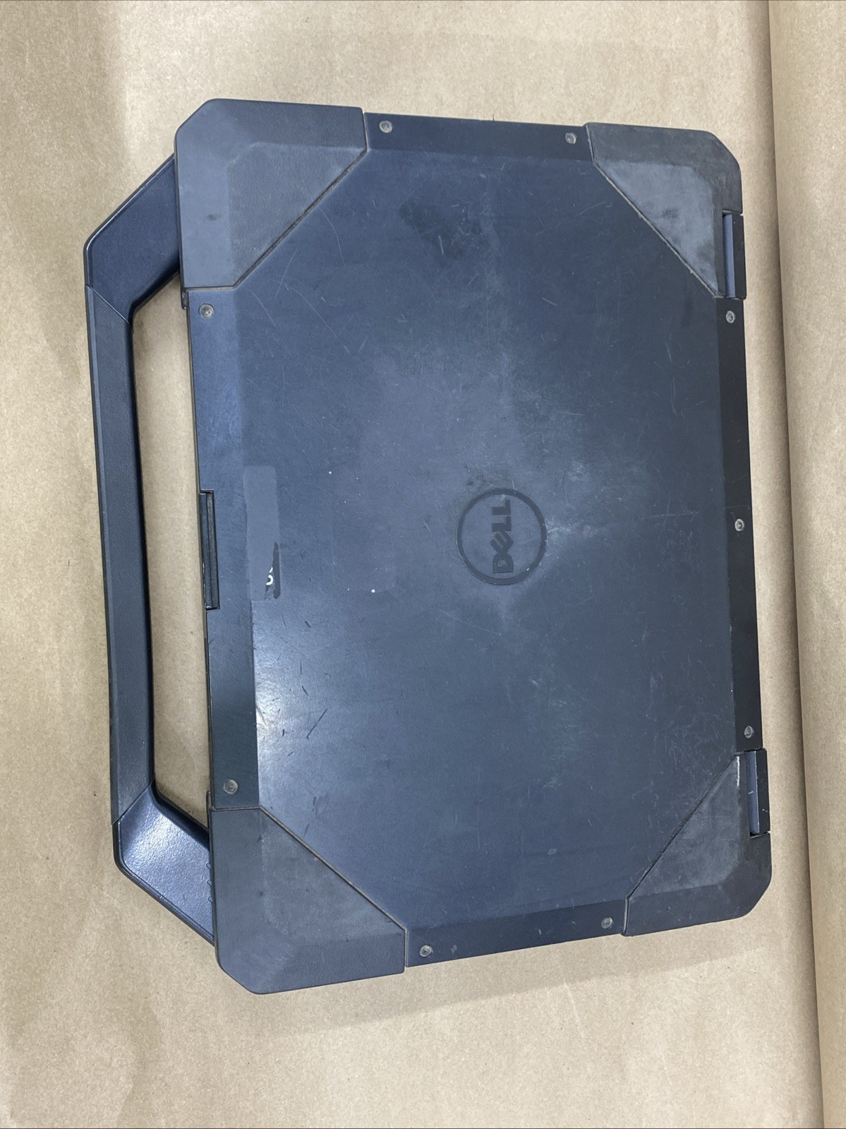 Dell Latitude 5414 – 14″ FHD – i5-6300U – 8GB – 256GB SSD – Win 10 Pro – READ