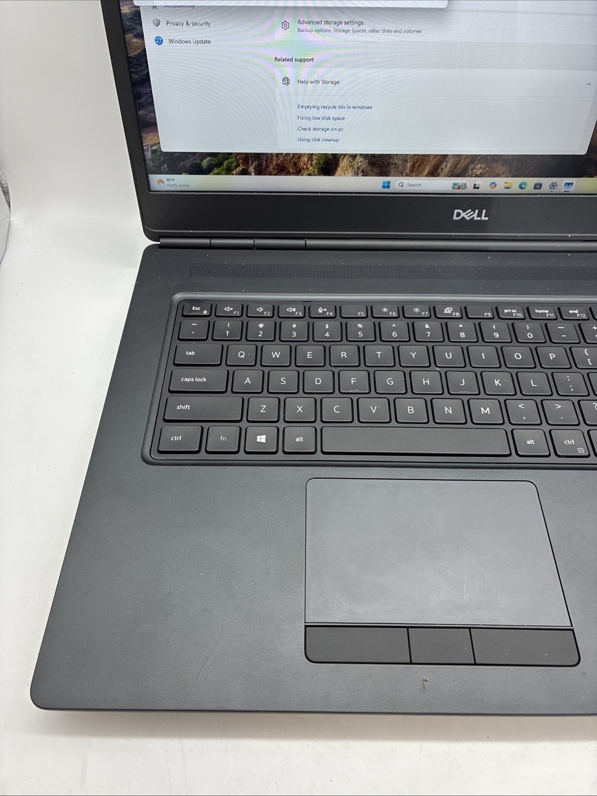 Dell Precision 7550 Intel Core i9-10 64GB 512 SSD (LIGHT SCREEN BURN) | L18