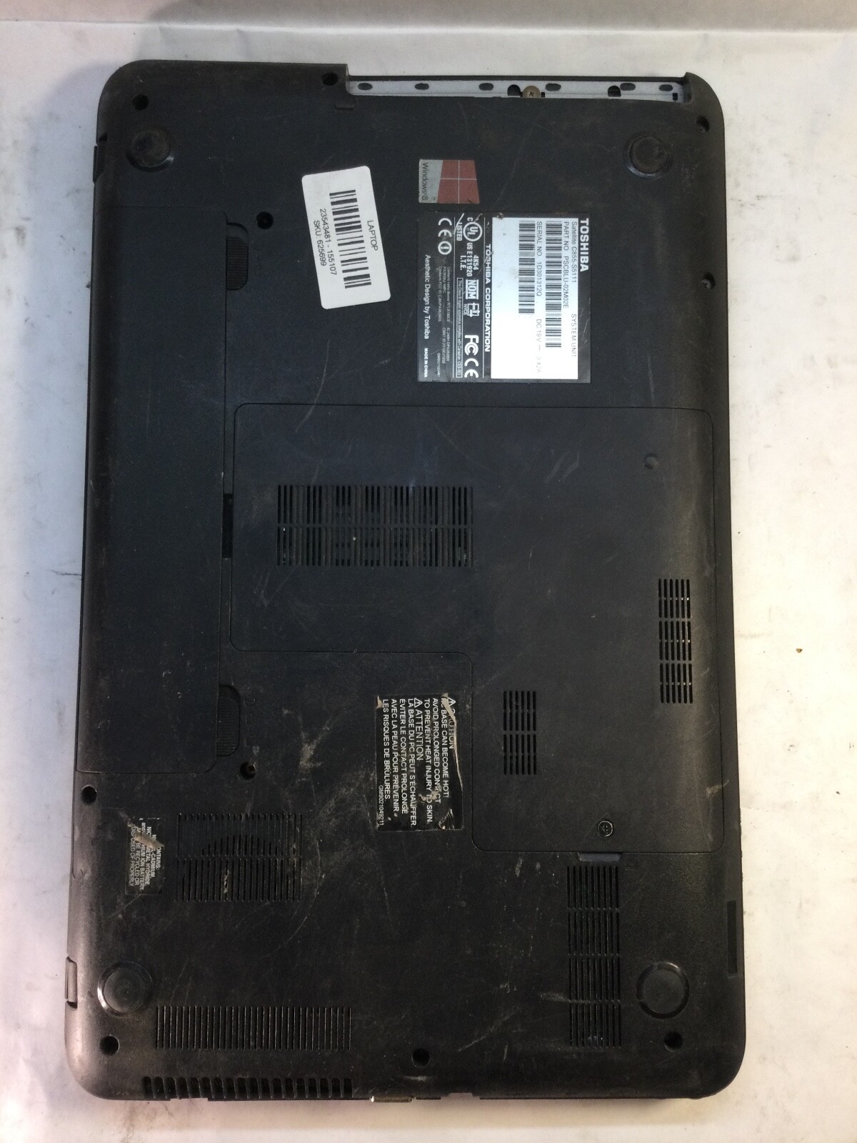 Toshiba Satellite Pro C855 15″ Laptop Intel Core i3 – POWERS/BROKEN DISPLAY – MZ