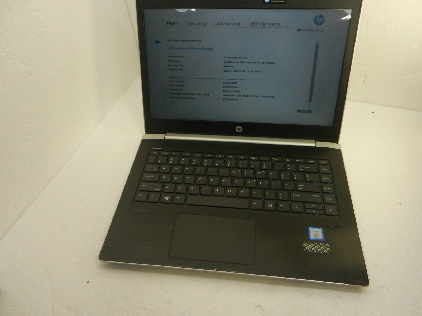 HP ProBook 440 G5 LAPTOP – Intel Core i7-8550u @ 1.80Ghz / NO RAM / NO HDD