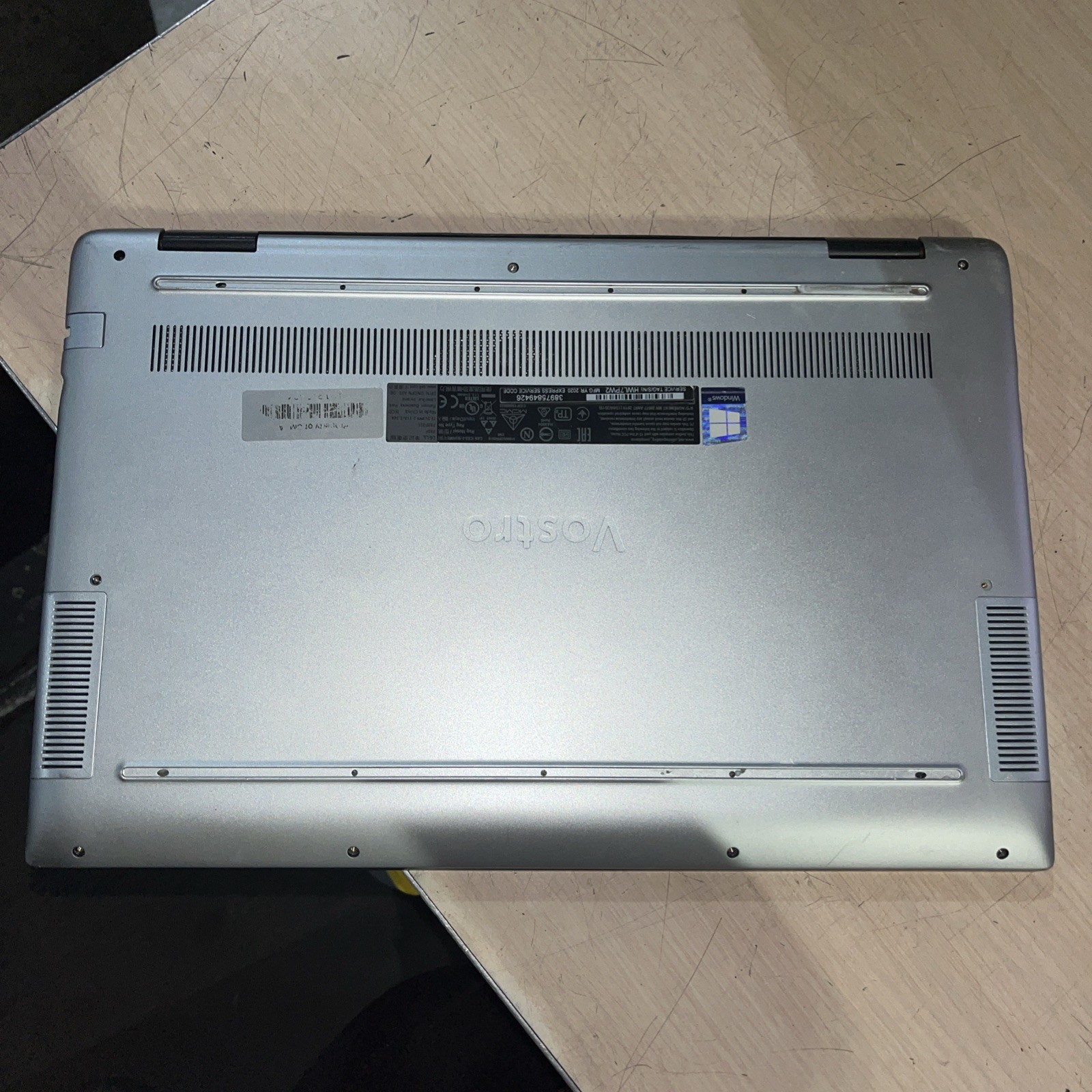 DELL VOSTRO 5590 INTEL CORE I5 10TH GEN 8GB RAM NO HD