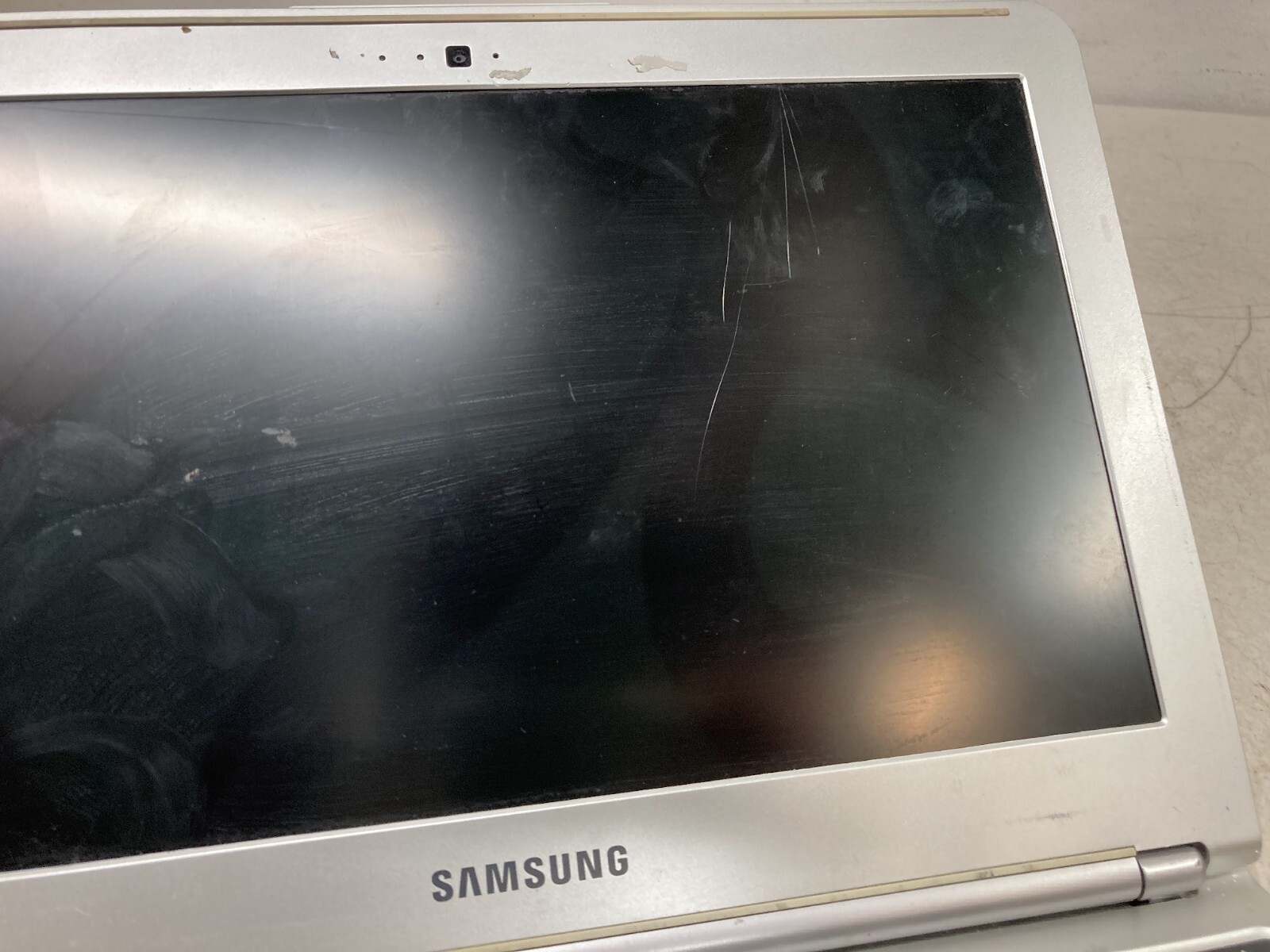 Samsung XE303 C12 Chromebook 11.6 Untested