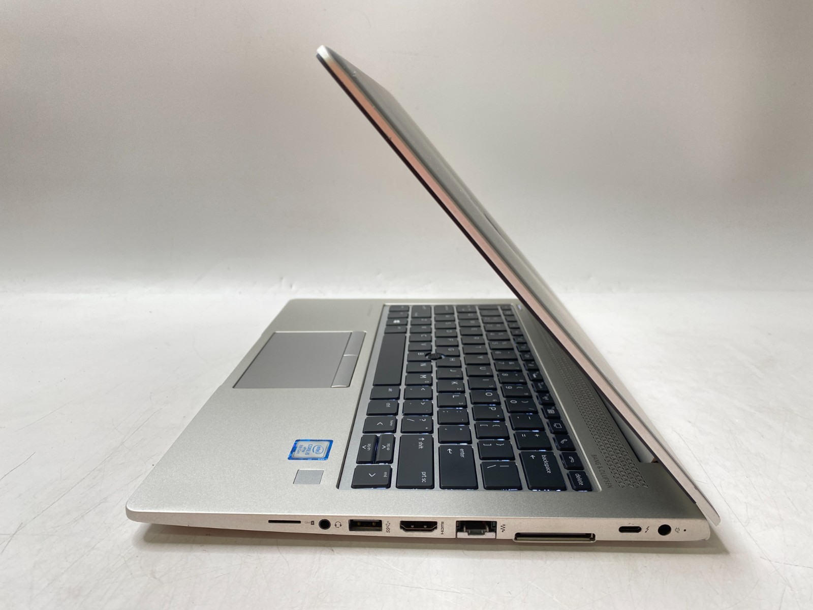 HP EliteBook 830 G5 13″ i7-8550u 16GB DDR4 240GB SSD Win11Pro – Wear