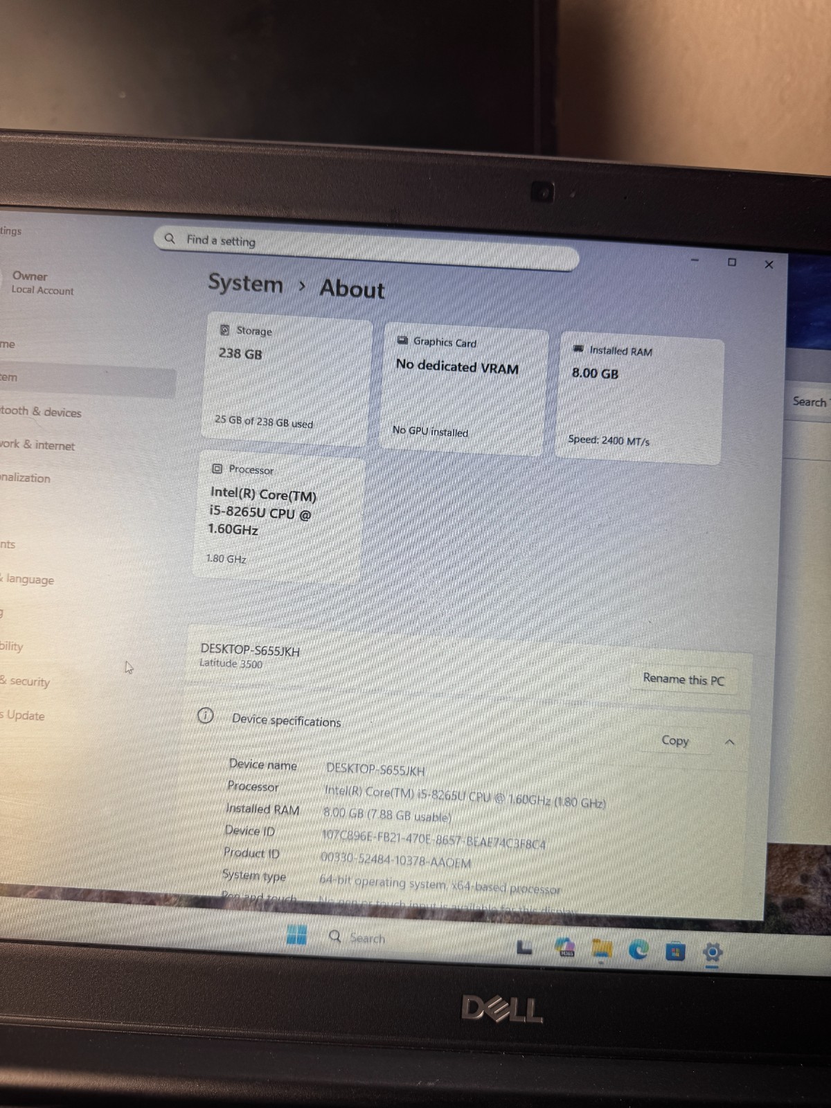 Dell Latitude 3500 15.6″ FHD i5-8265U 8gb Ram 256gb SSD W11 Pro *READ #6220