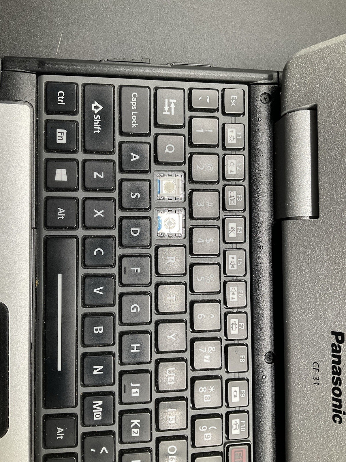 Panasonic CF-31 Core i5-5300U 2.30GHz 4GB MK5 13.1″ CF-3114631CM *NO HDD*