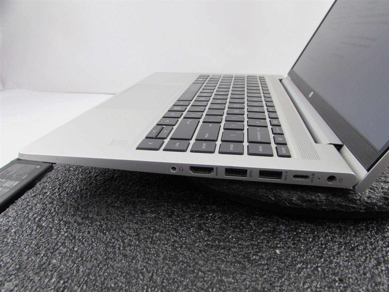 HP PROBOOK 445 (G8) FHD AMD RYZEN 5 5600U 512GB SSD 16GB RAM AMD GPU WIN 11 PRO