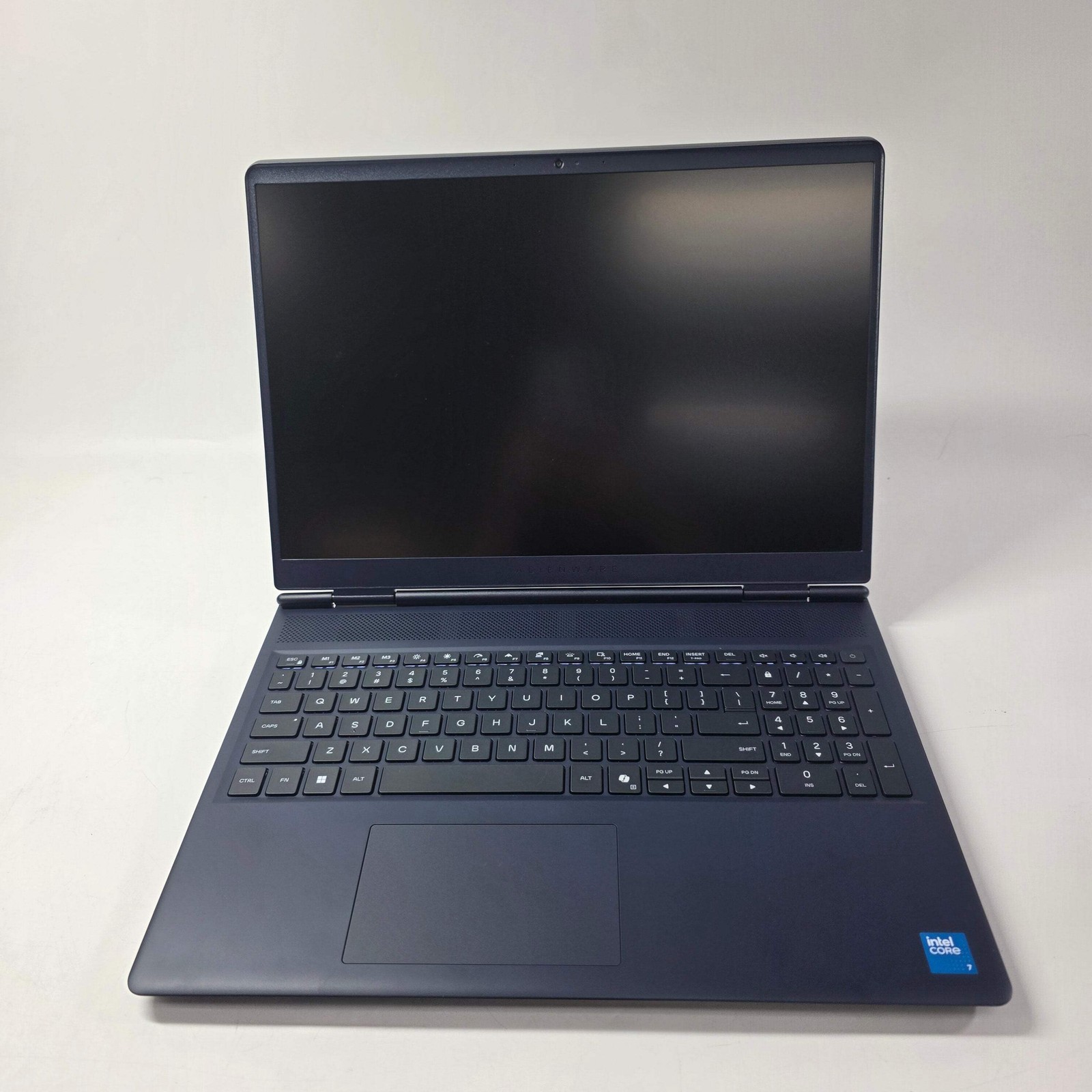 Alienware 16 Aurora RFV28 15.6″ Core 7 240H 16GB RAM 500GB GeForce RTX 5050