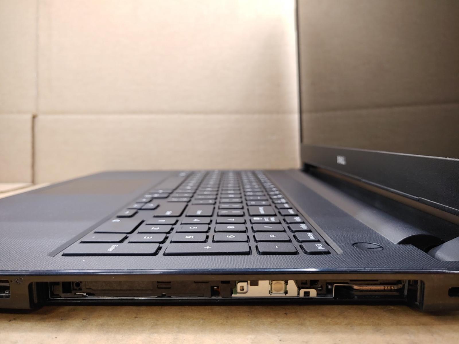 Dell Inspiron 15 5566 15.6″ i5-7200U✔*NO RAM/NO BATT/NO AC**POWERS ON SHUTS OFF*