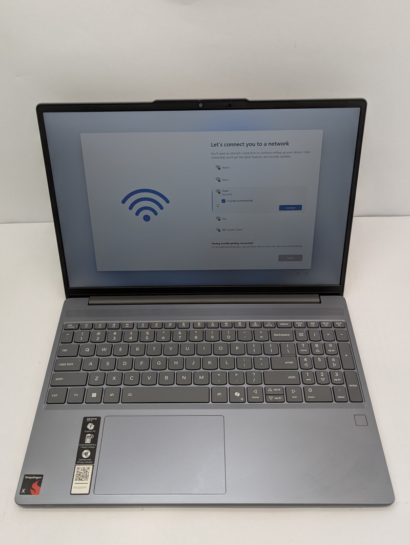 Lenovo IdeaPad Slim 3x Snapdragon X 16GB RAM 1TB SSD 15.6″ Touch WUXGA 1920×1200