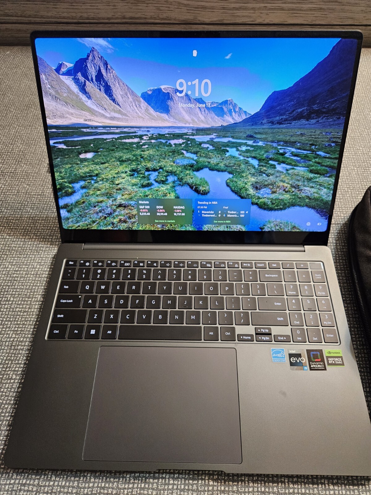 Samsung Galaxy Book3 Ultra 16” (1TB SSD Intel Core i9-13900H 5.4GHz 32GB…