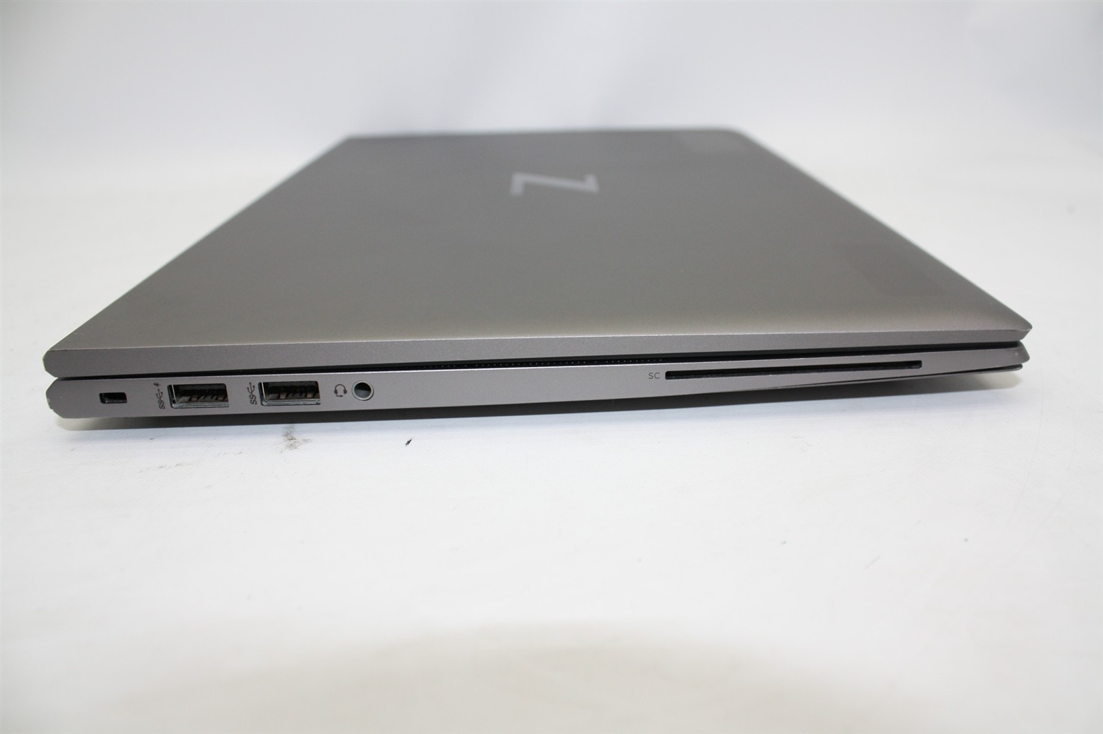 14″HP ZBook Firefly G8 Laptop i5-1145G7 2.60GHz RAM 16GB NVMe 256GB/Charger inc