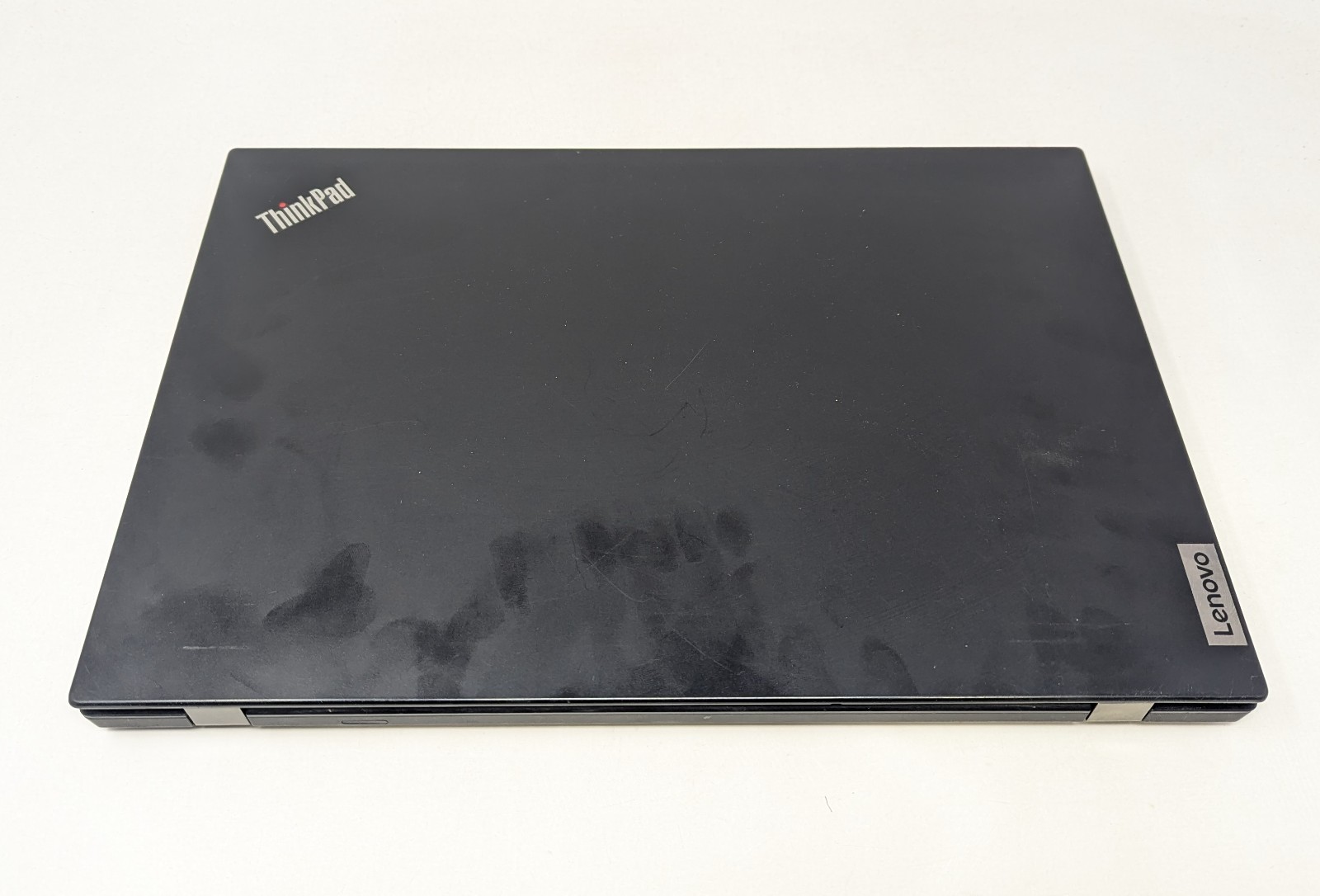 Lenovo ThinkPad P15v Gen 2i – Intel Core i7-11800H 8GB DDR4 RAM 256GB SSD No OS